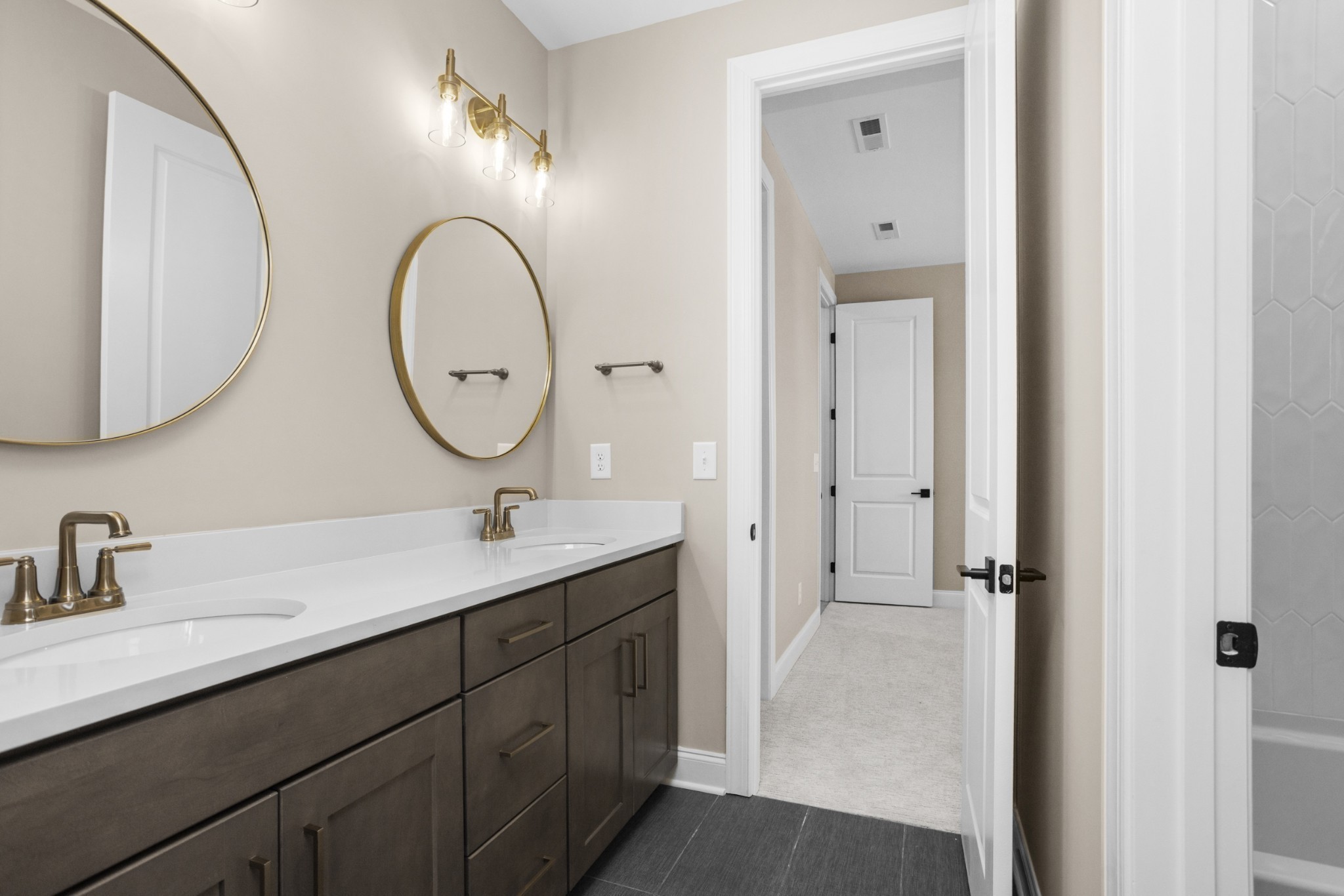 5957 Hunt Valley Drive