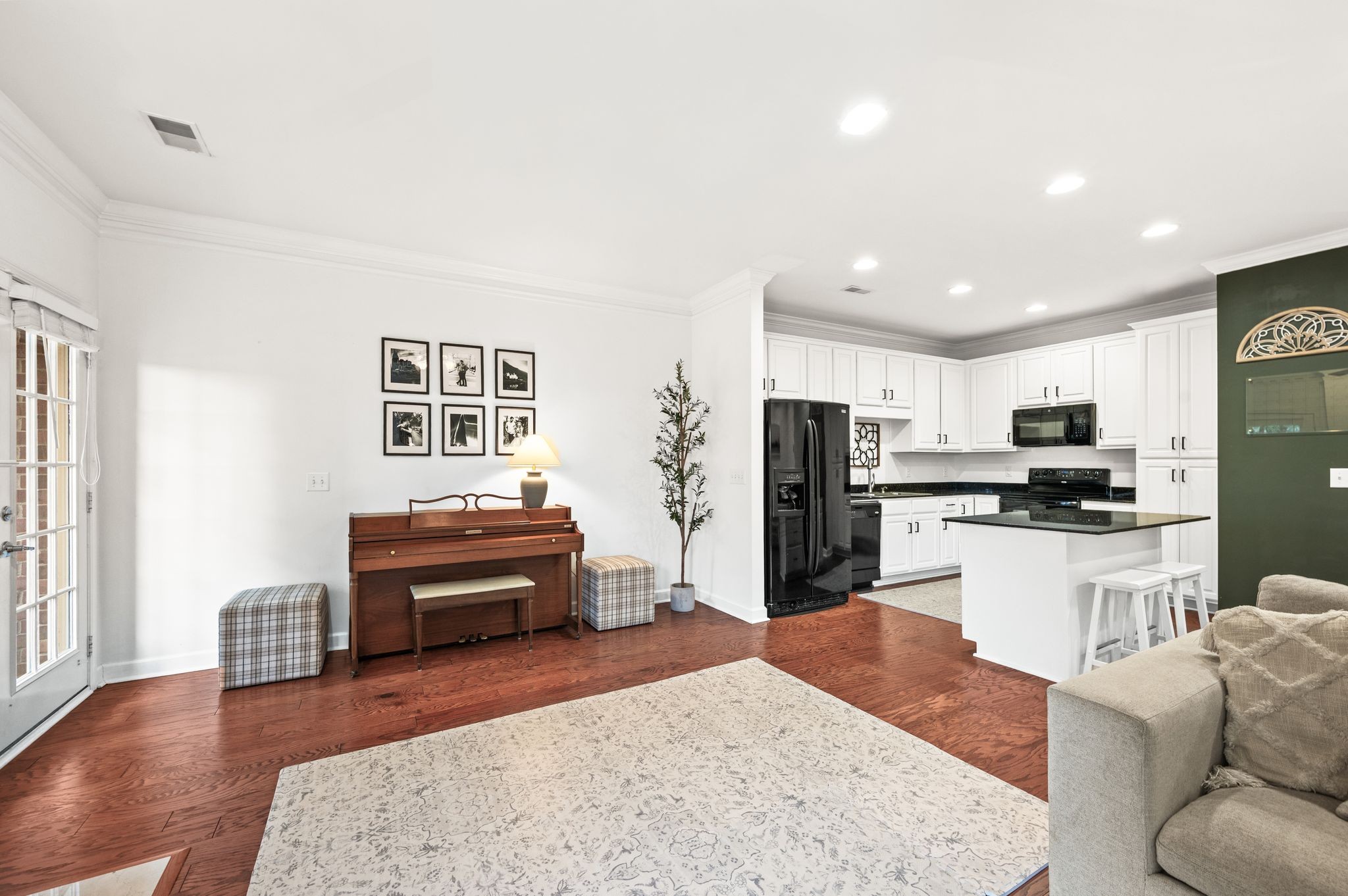 1819 Brentwood Pointe