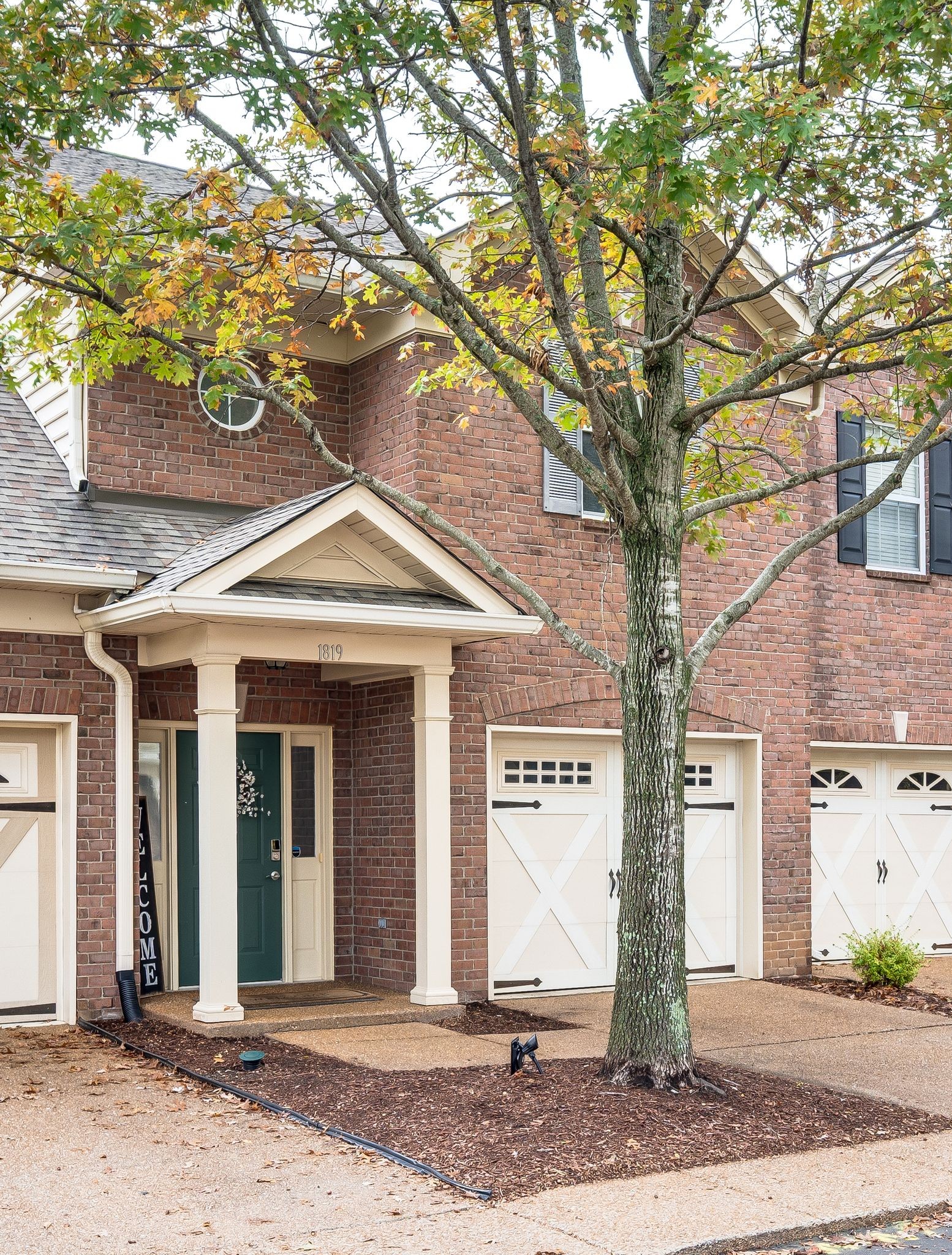 1819 Brentwood Pointe