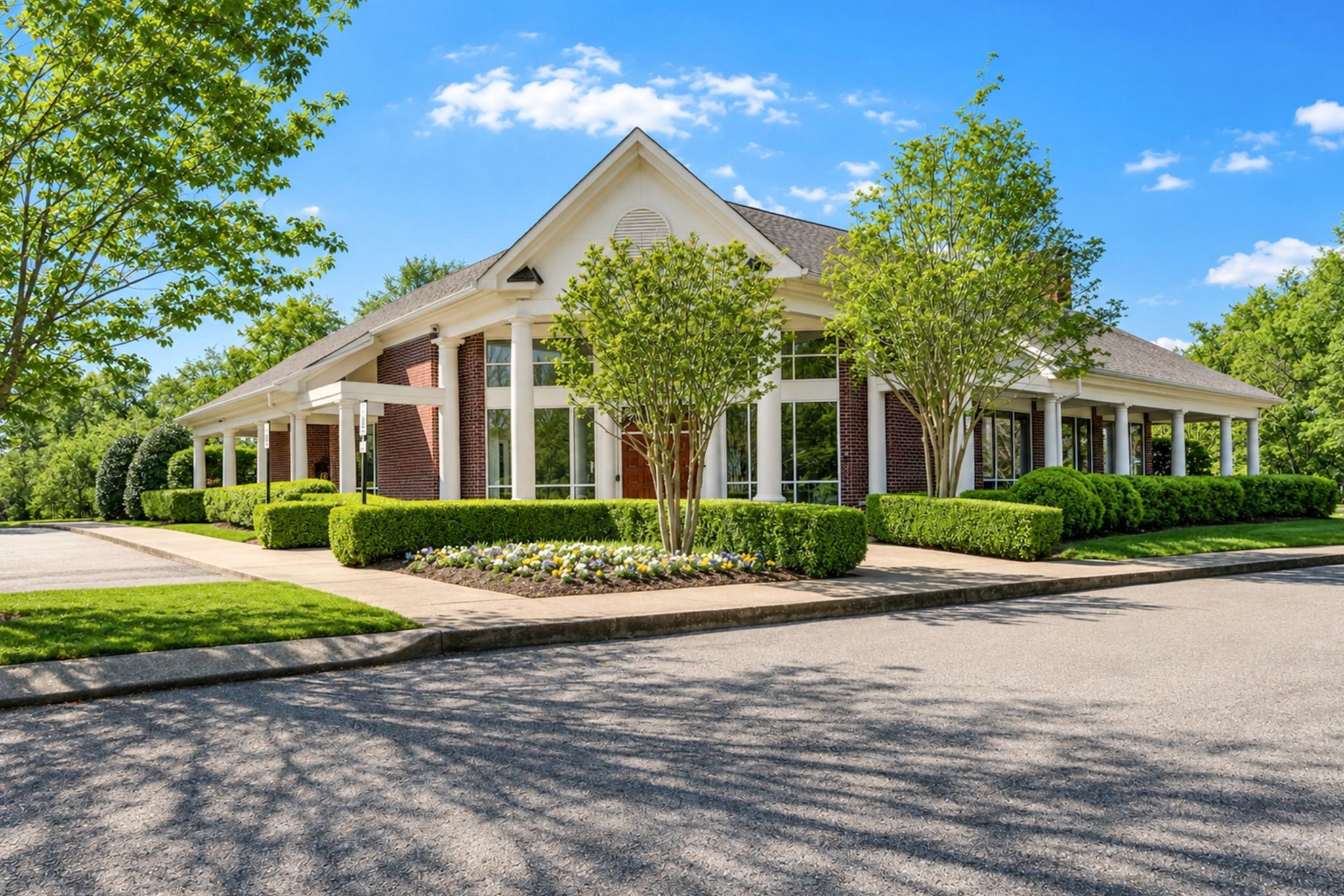 1811 Charity Dr