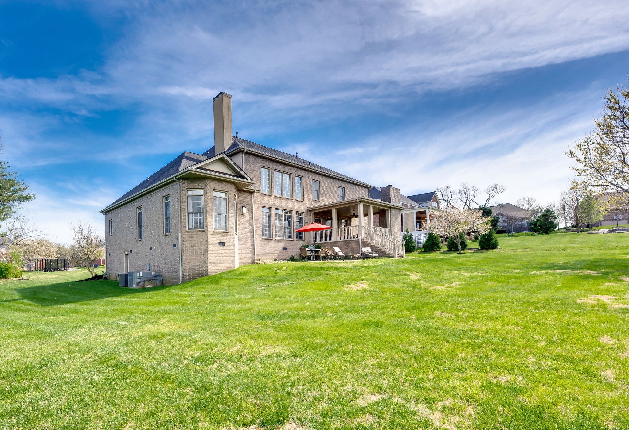 1811 Charity Dr