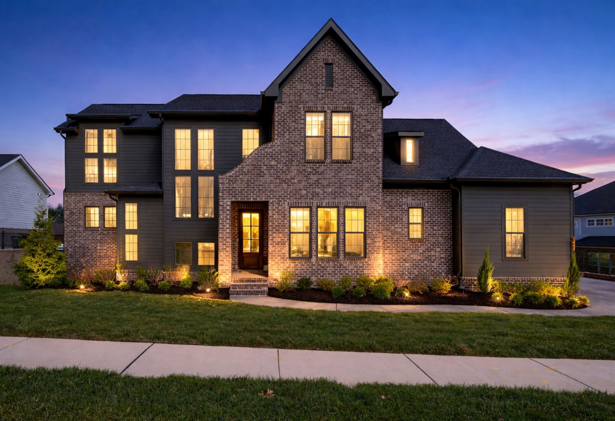 1008 Lawson Ln