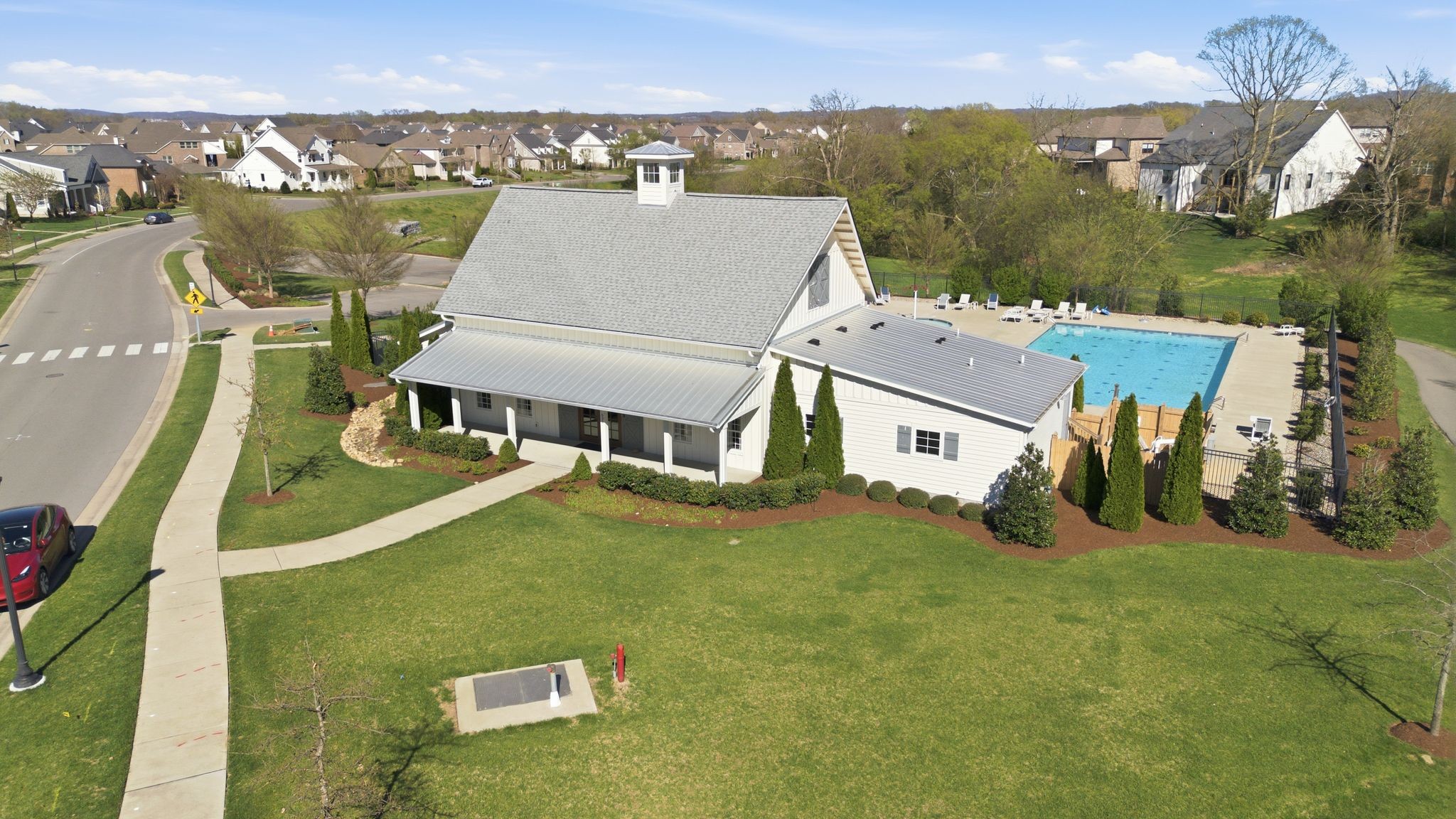 1008 Lawson Ln