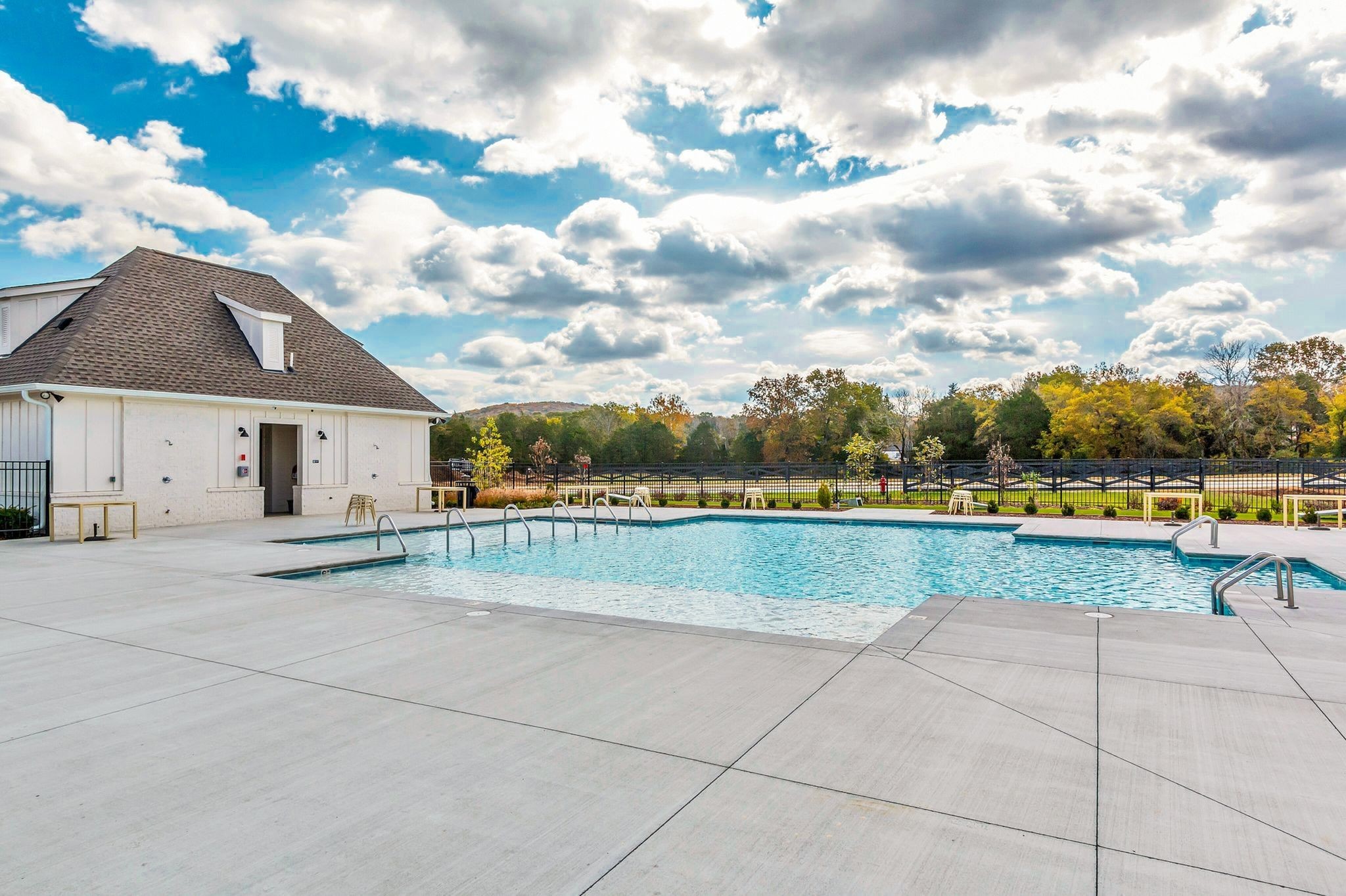 1132 Angela Ann Ct