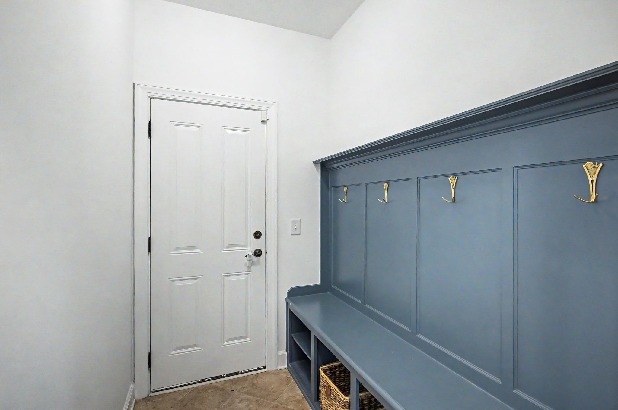 1241 Plumeria Pl
