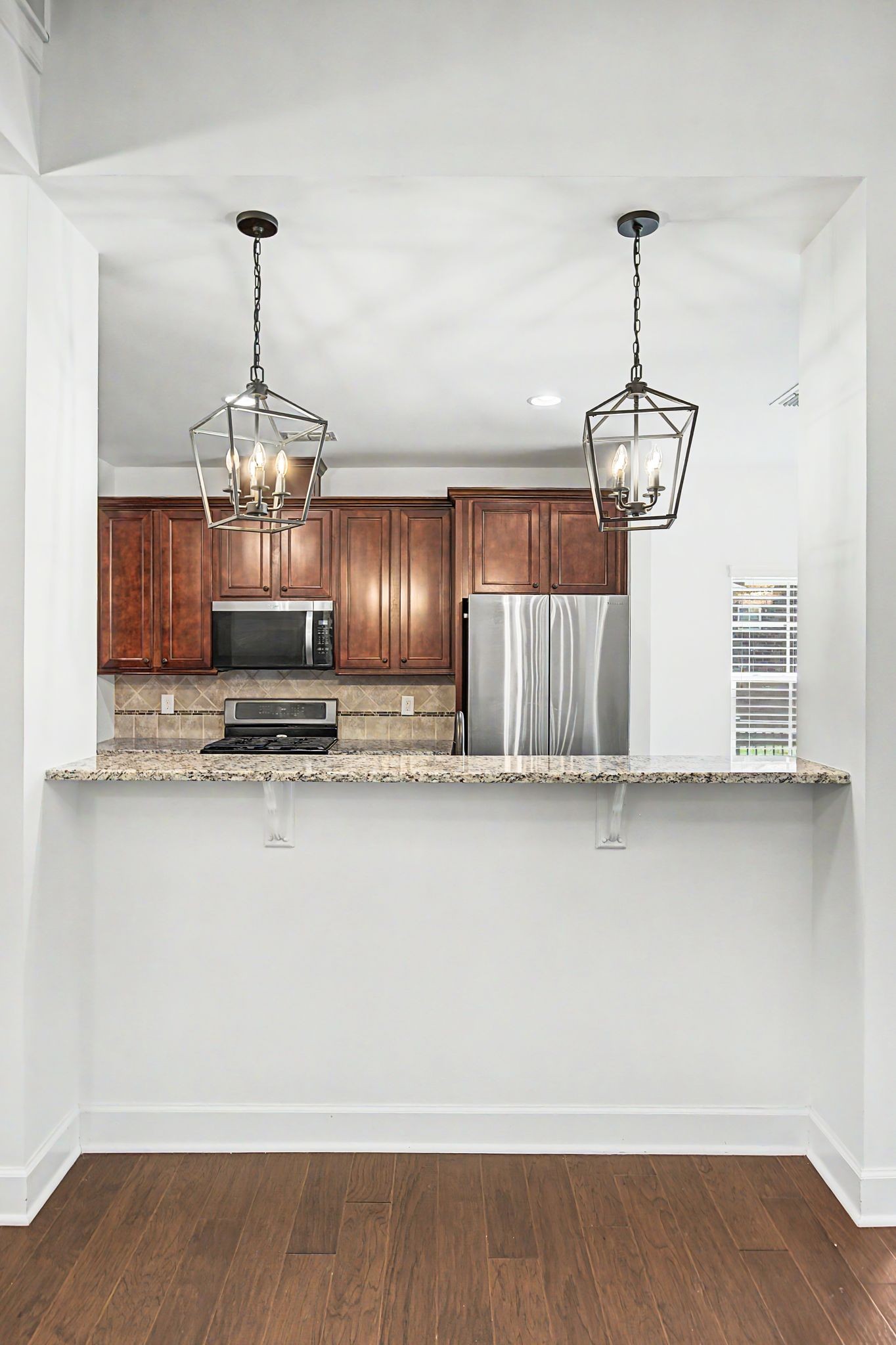 1241 Plumeria Pl