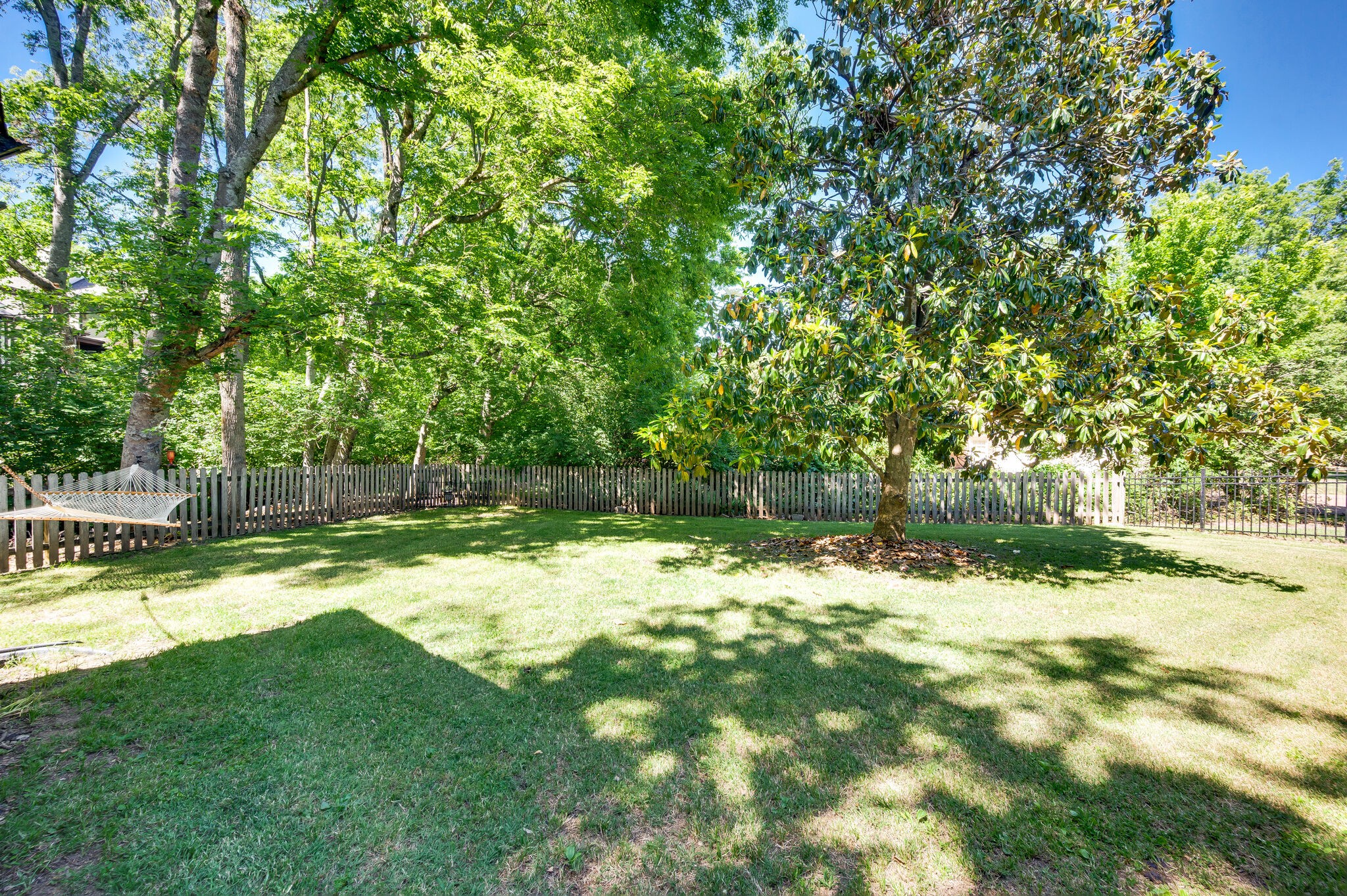 6106 Martingale Ln