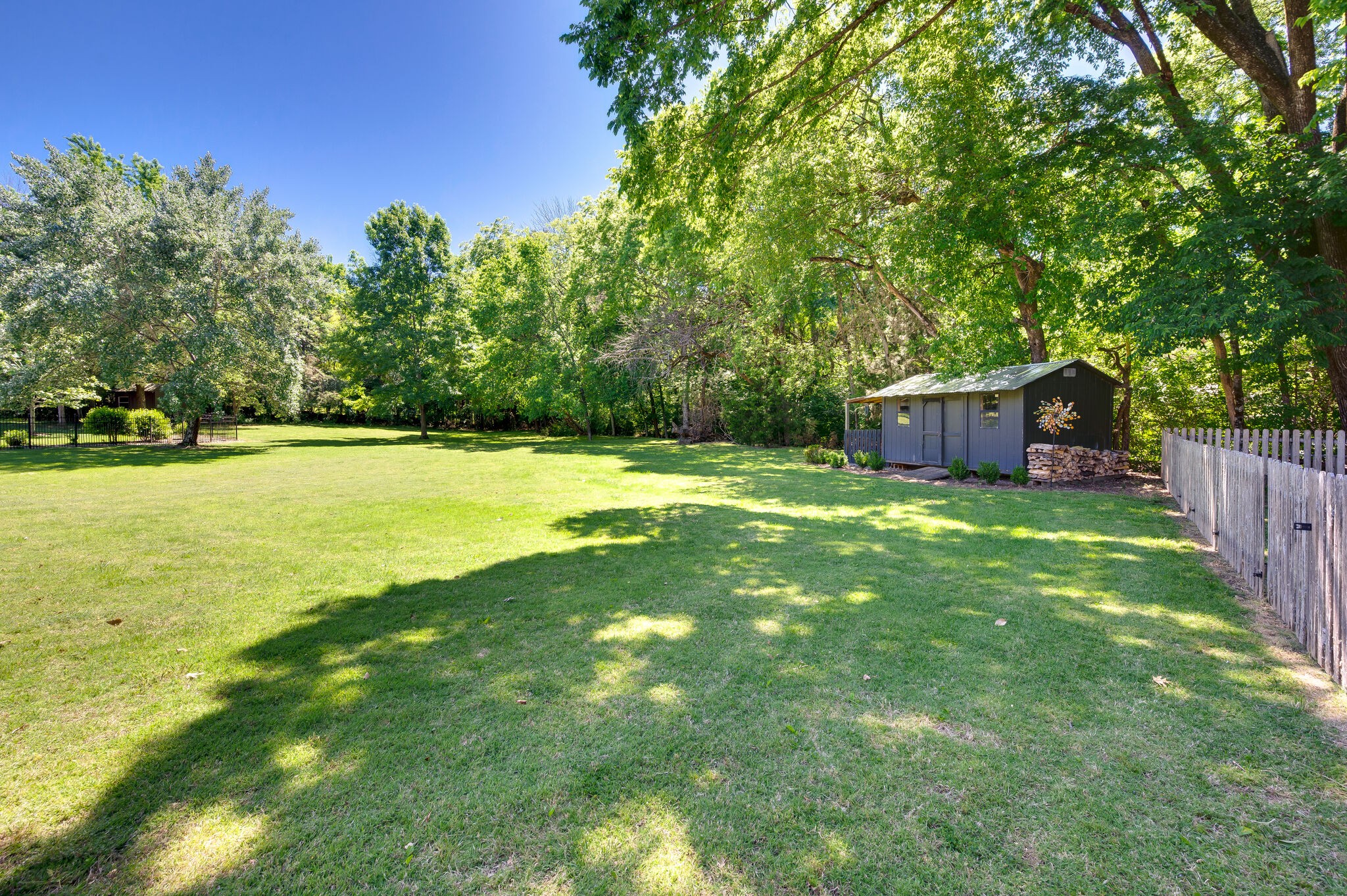 6106 Martingale Ln