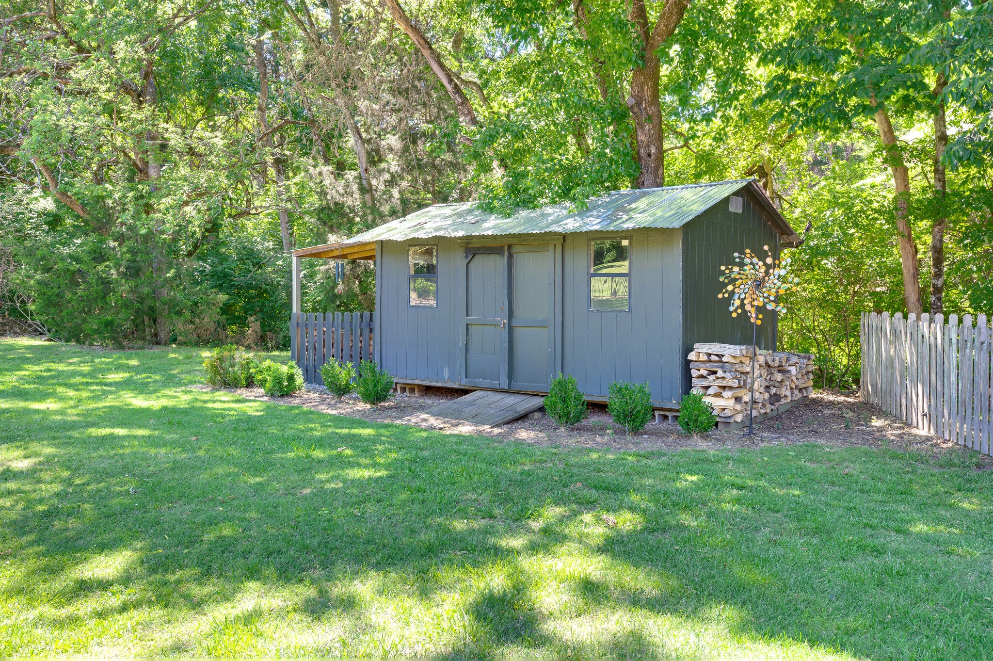 6106 Martingale Ln