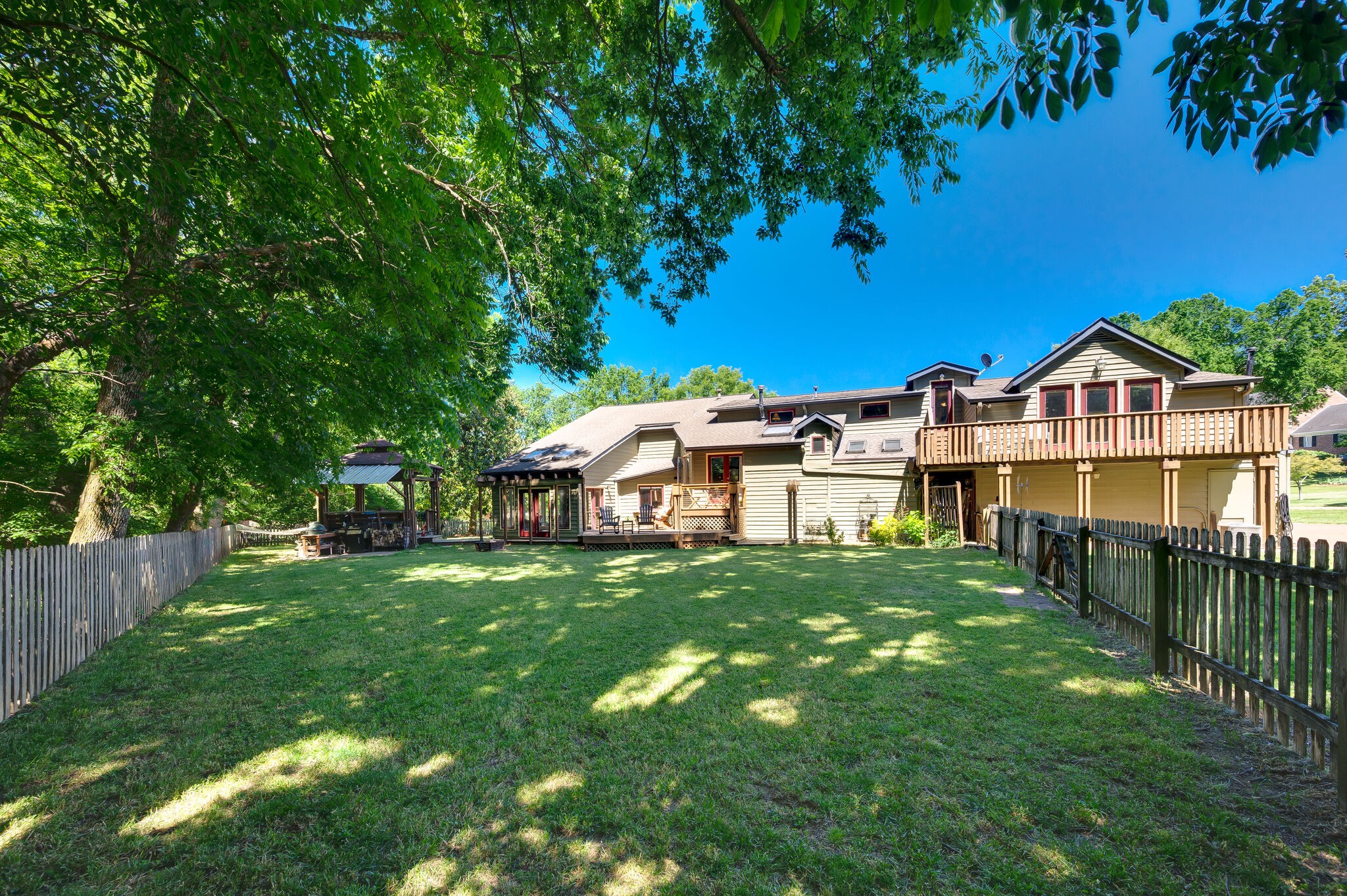 6106 Martingale Ln