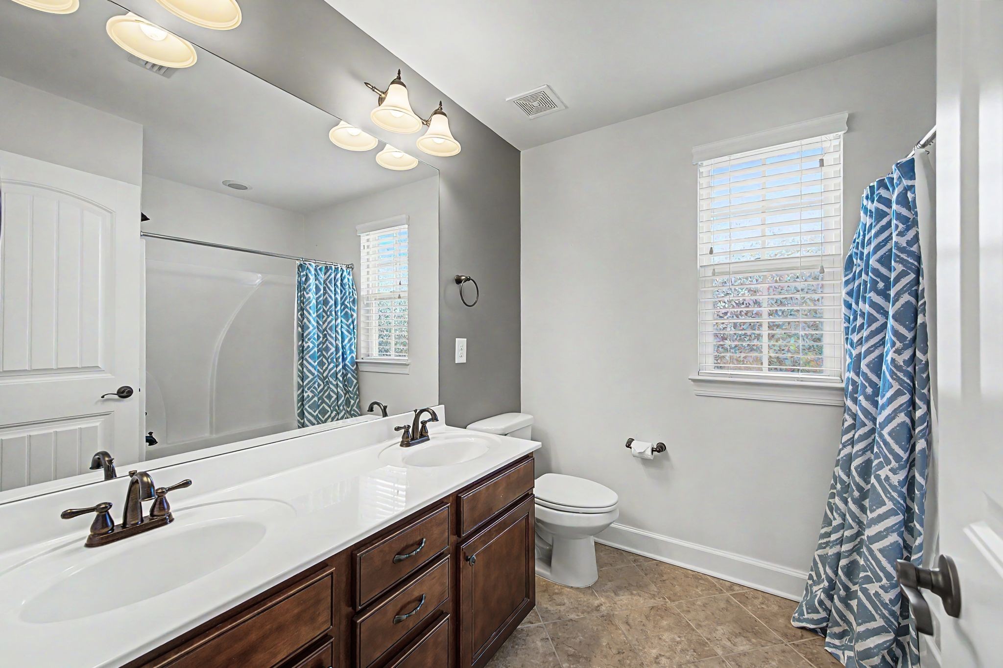 1241 Plumeria Pl
