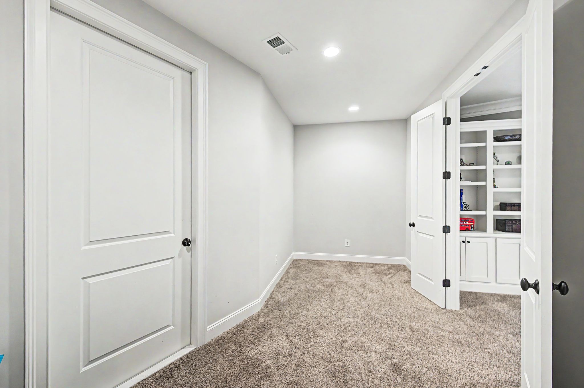 401 Belle Glen Ln