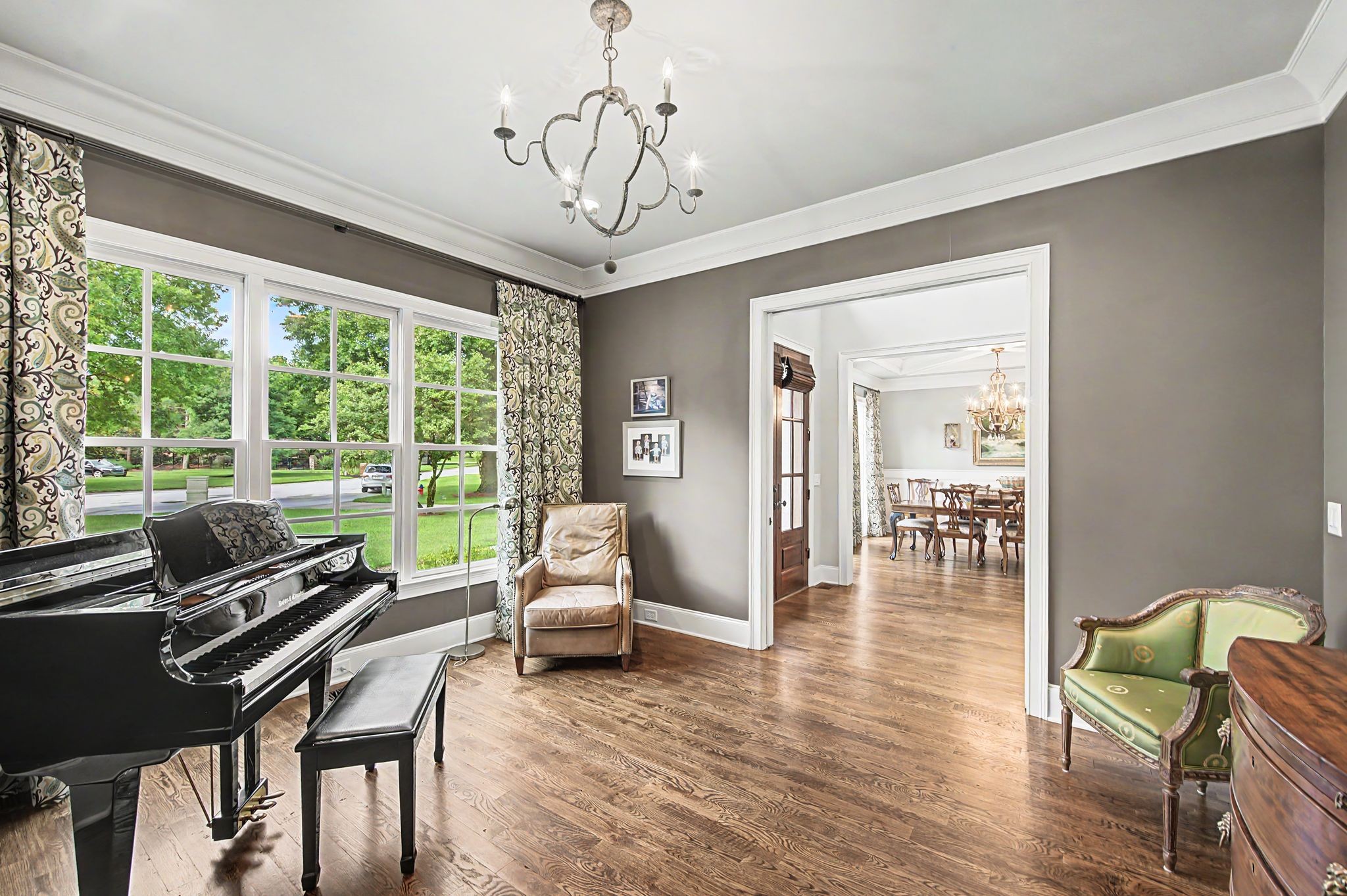 401 Belle Glen Ln