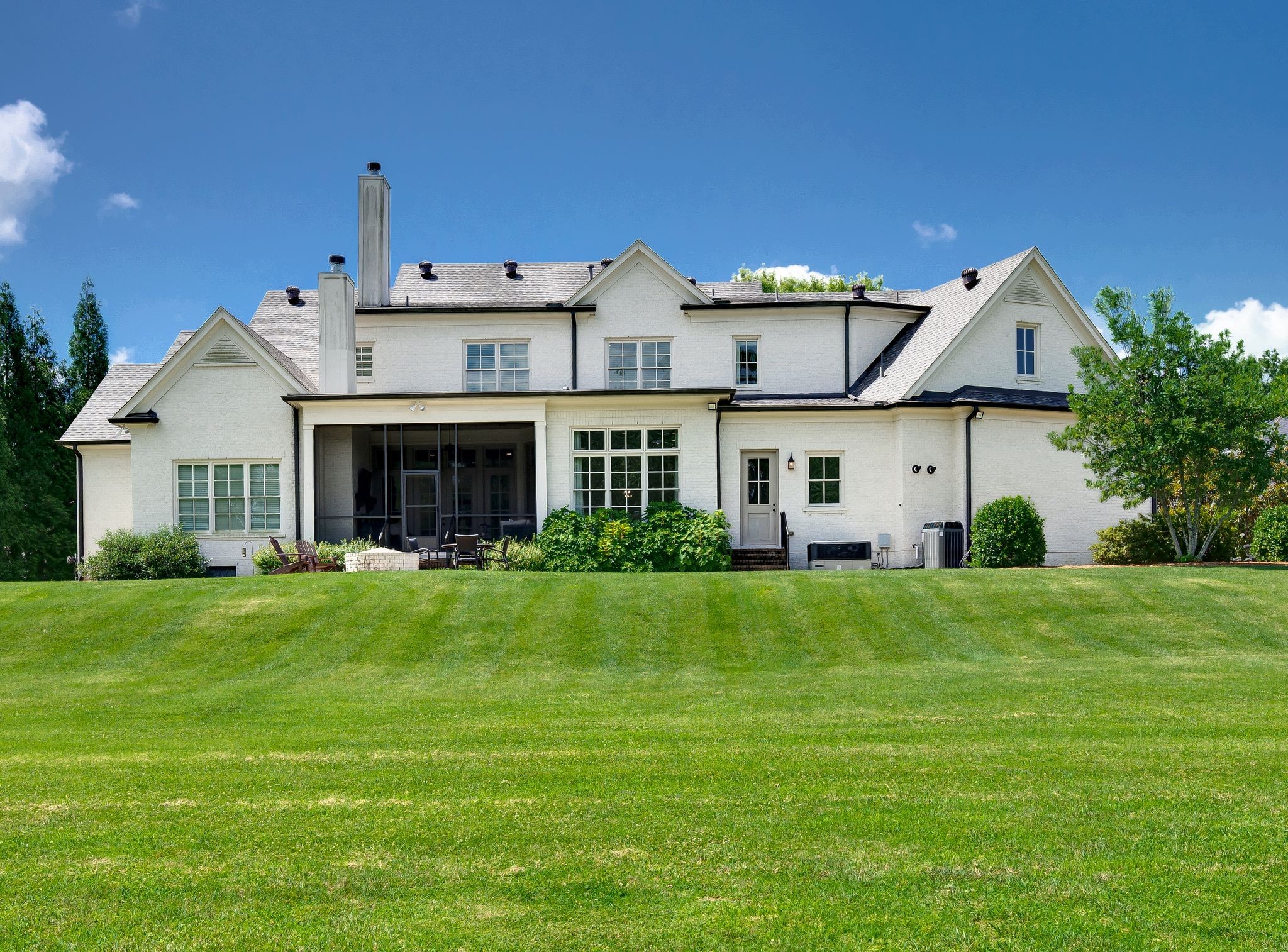 401 Belle Glen Ln