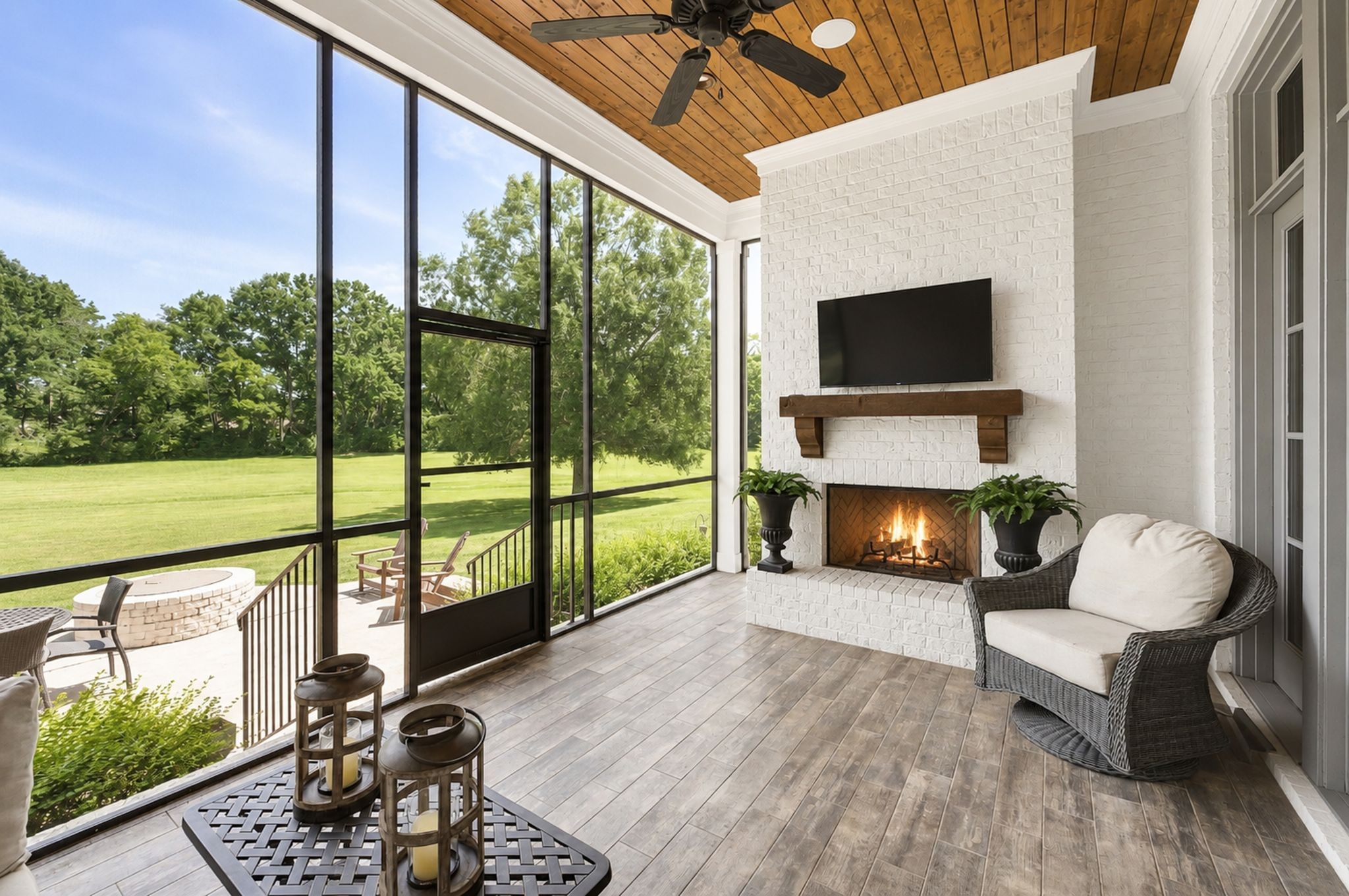 401 Belle Glen Ln