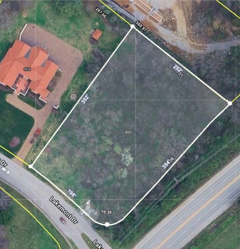 800 Lakemont Dr