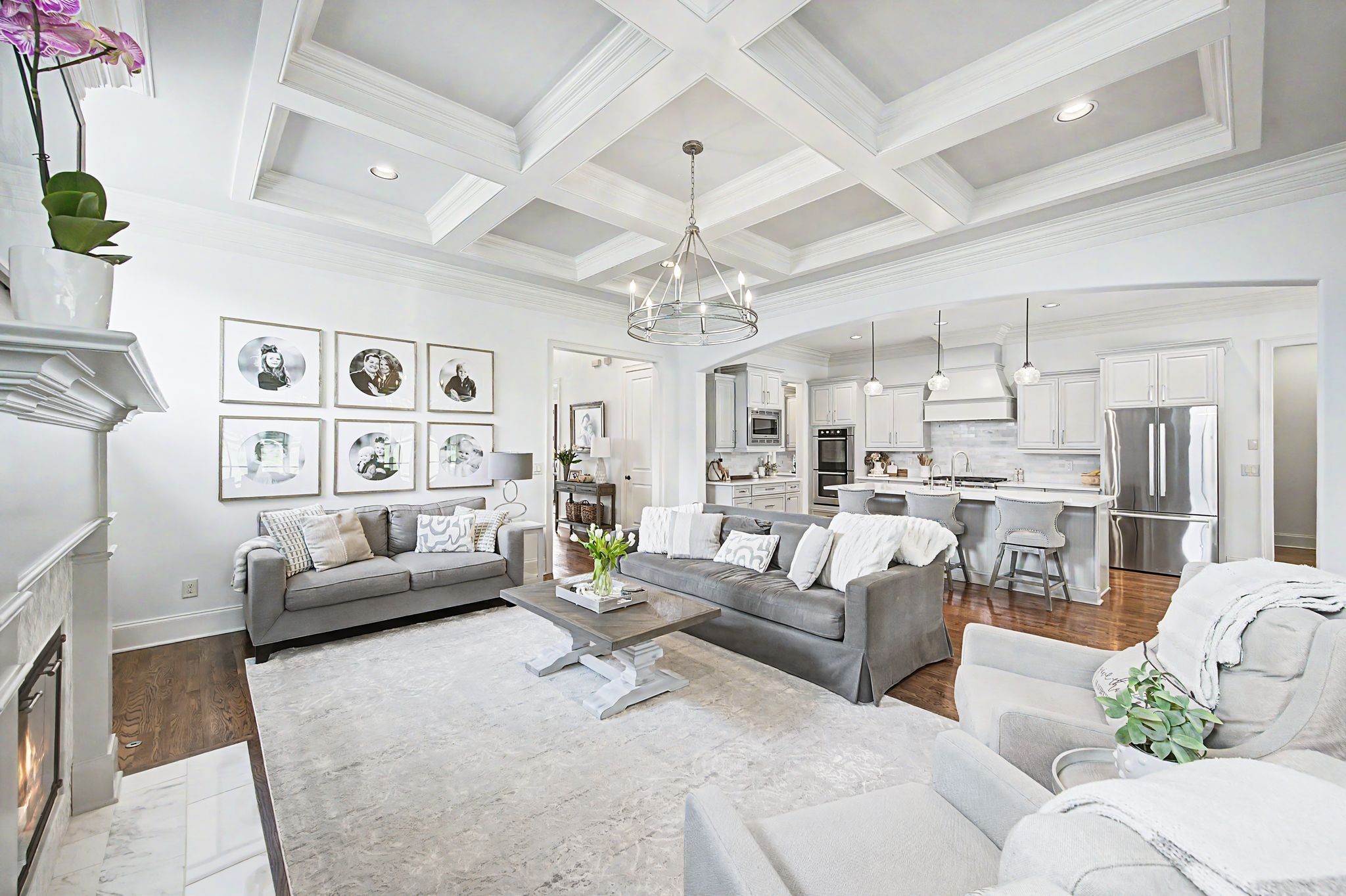9476 Highland Bend Ct