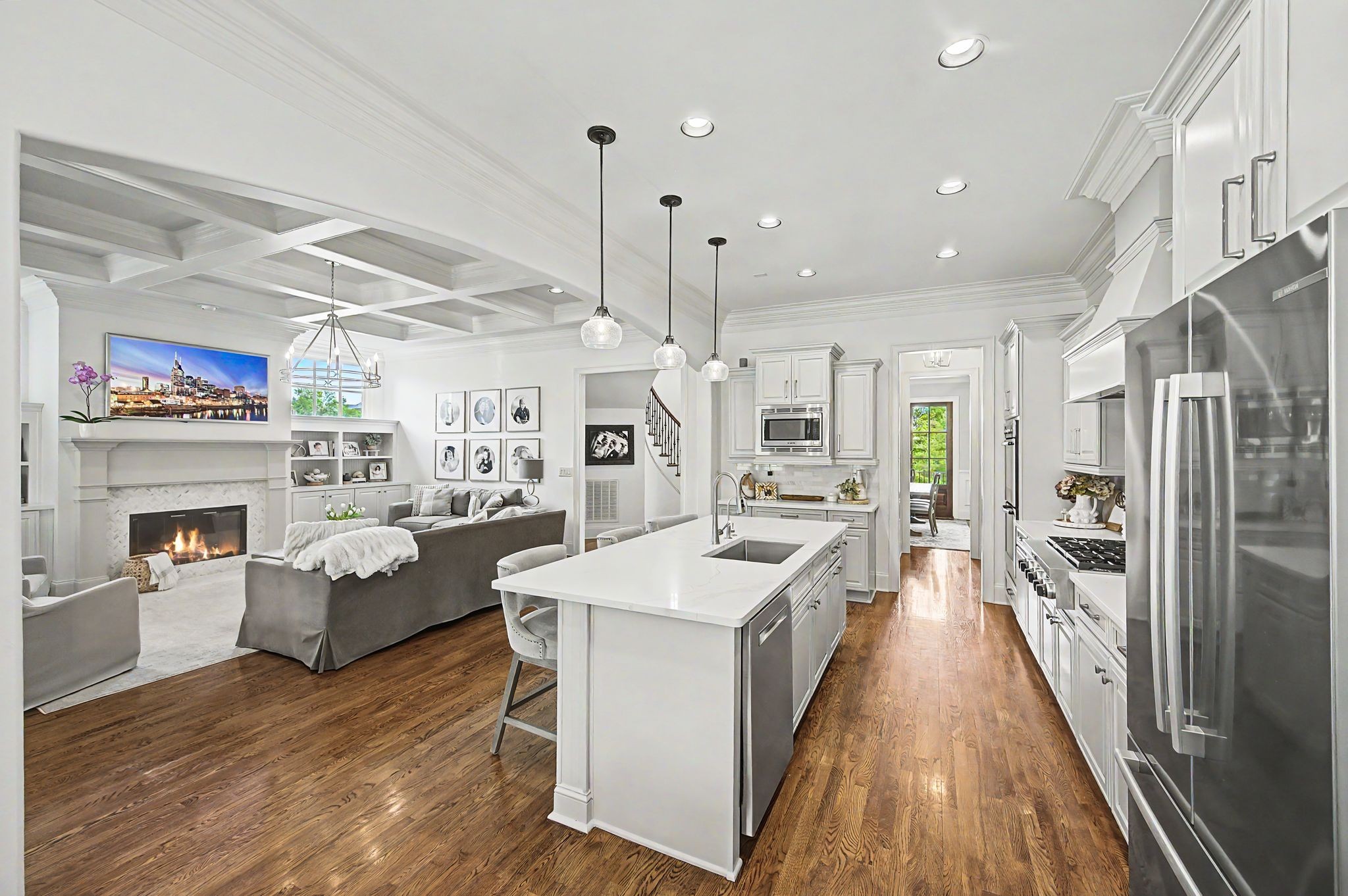 9476 Highland Bend Ct