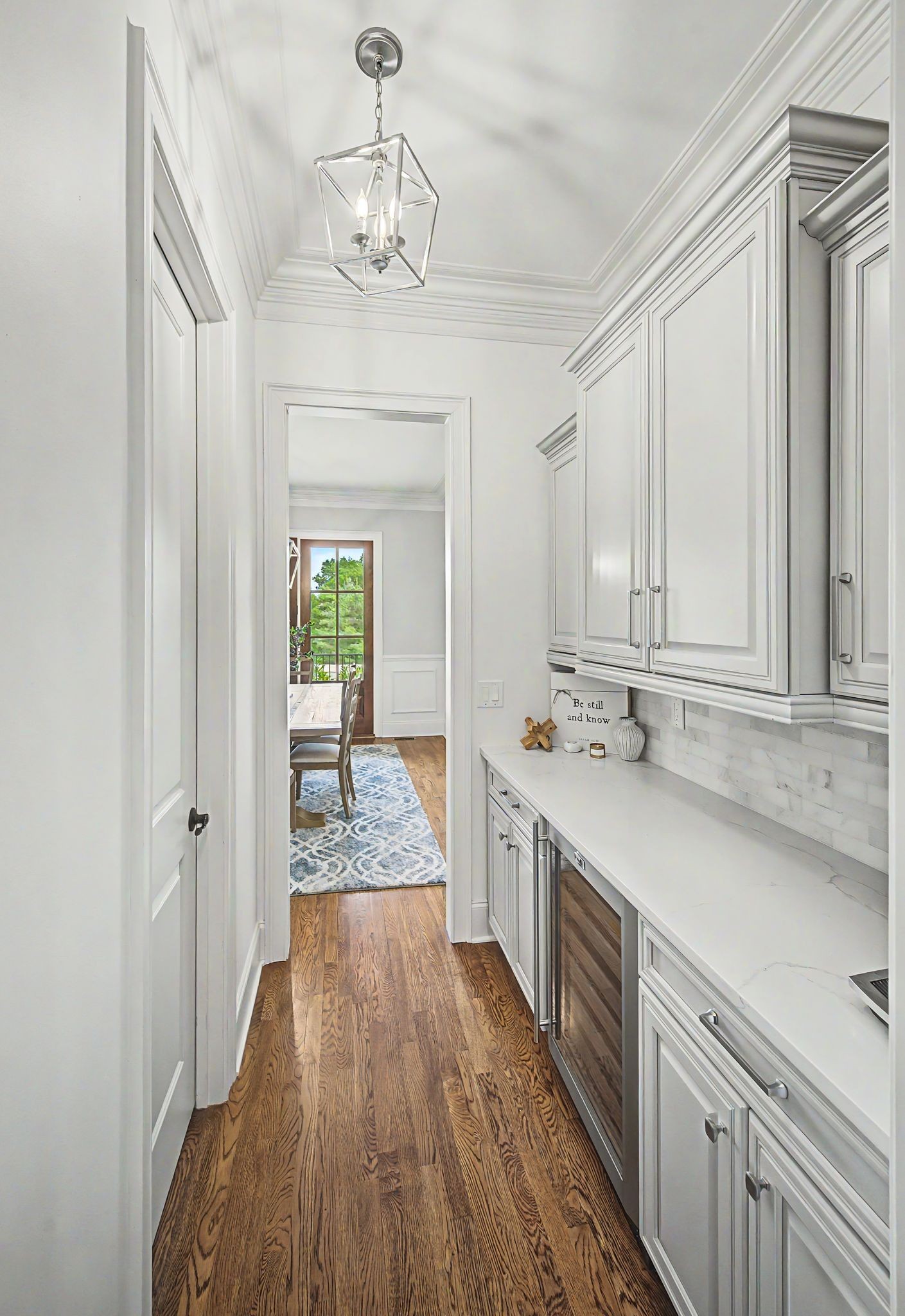 9476 Highland Bend Ct