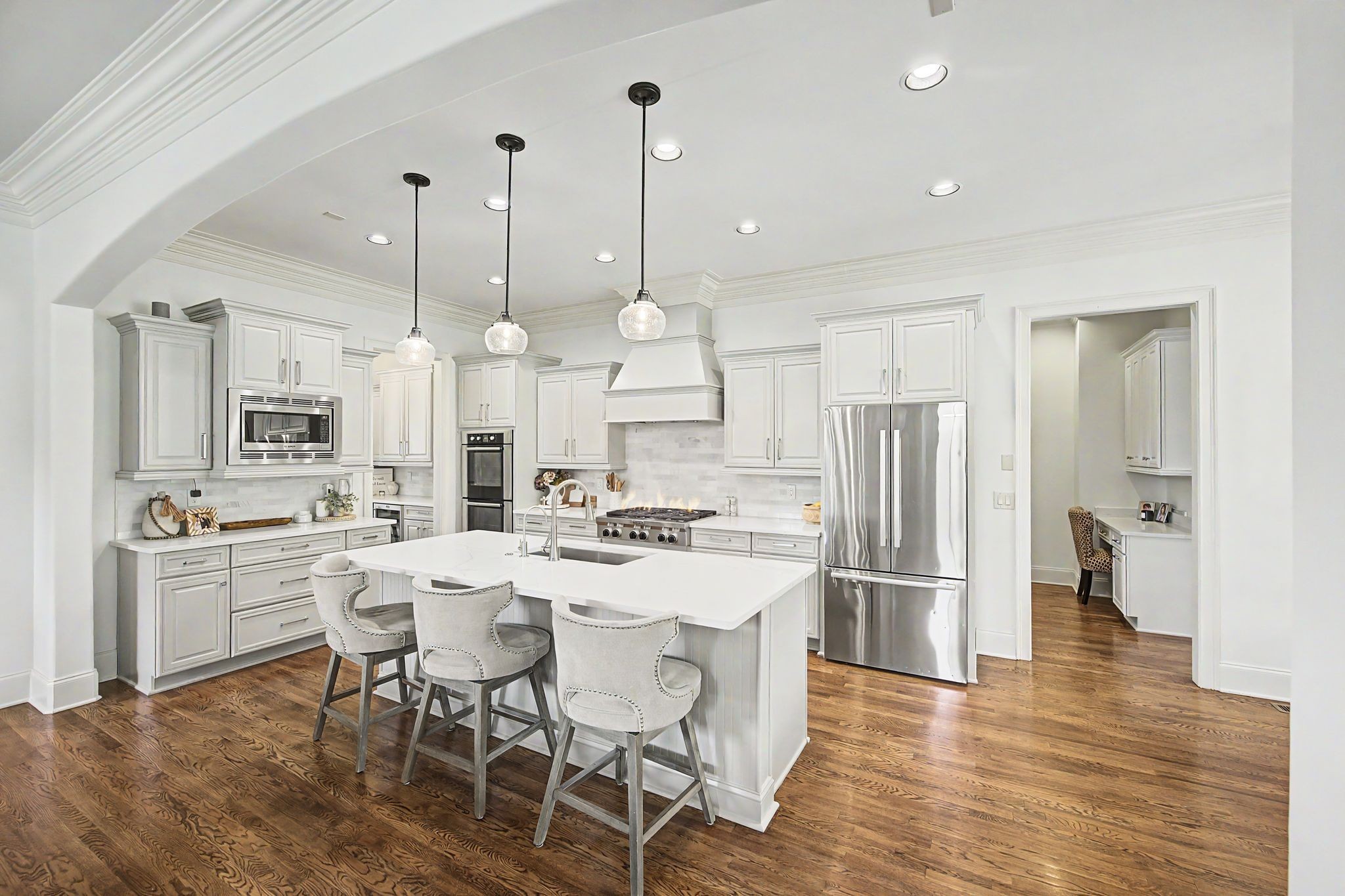 9476 Highland Bend Ct
