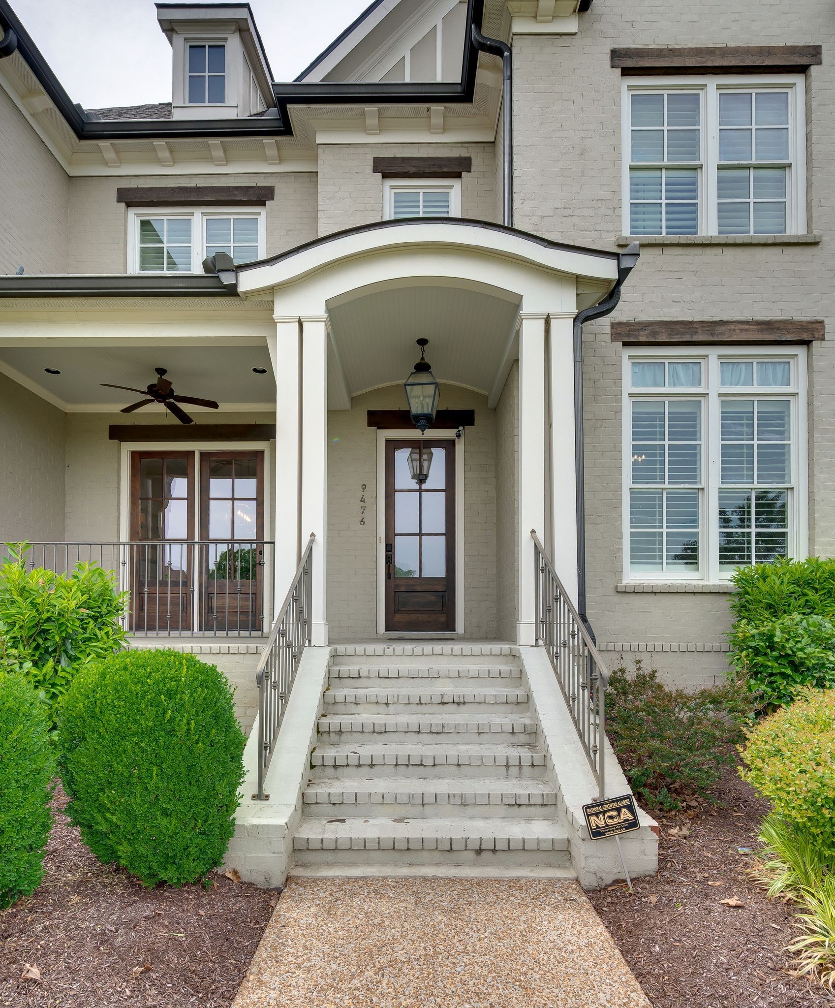 9476 Highland Bend Ct