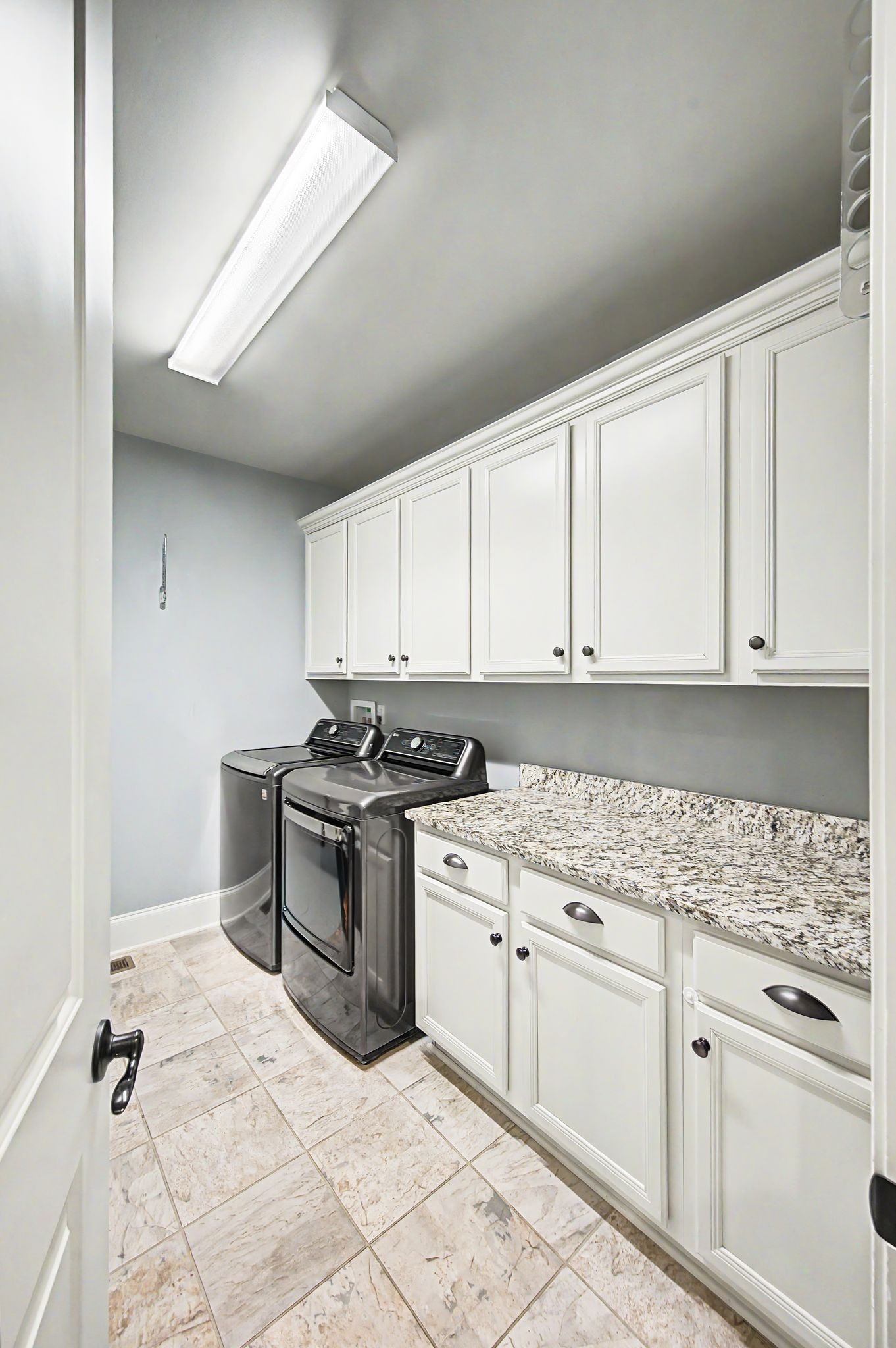 9476 Highland Bend Ct