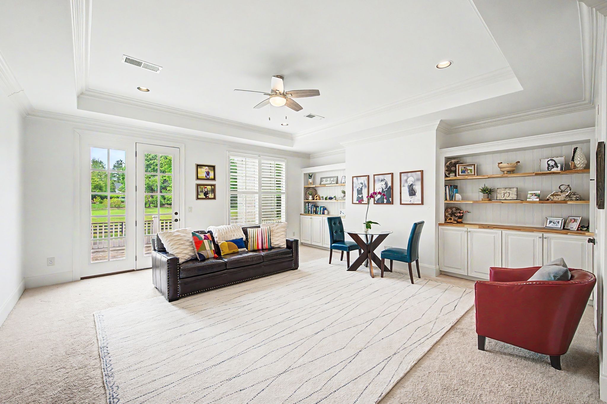 9476 Highland Bend Ct