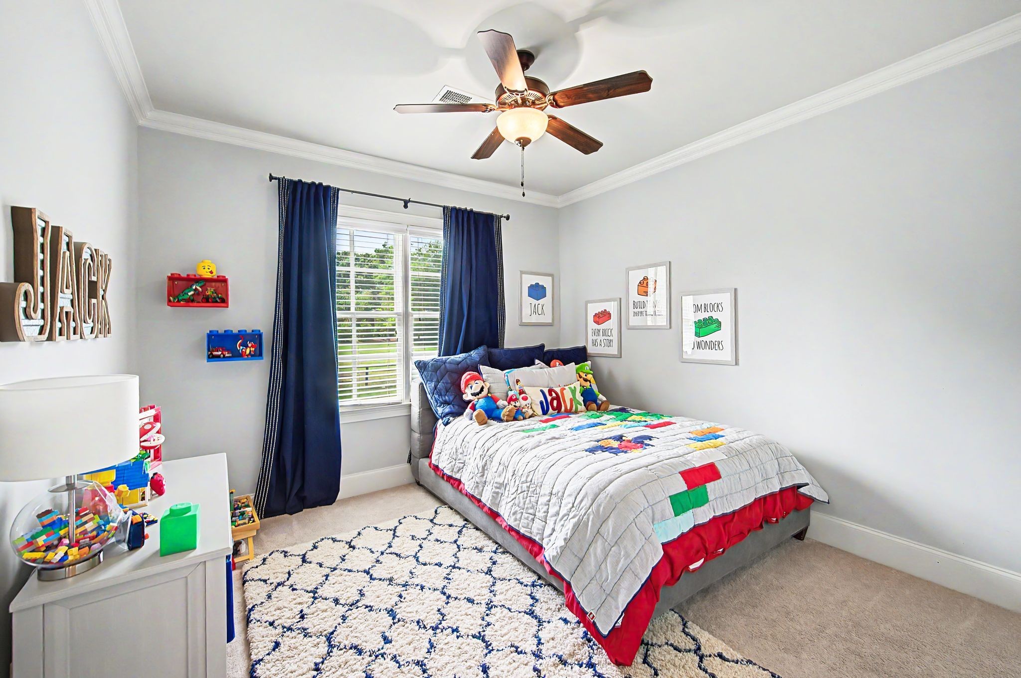 9476 Highland Bend Ct