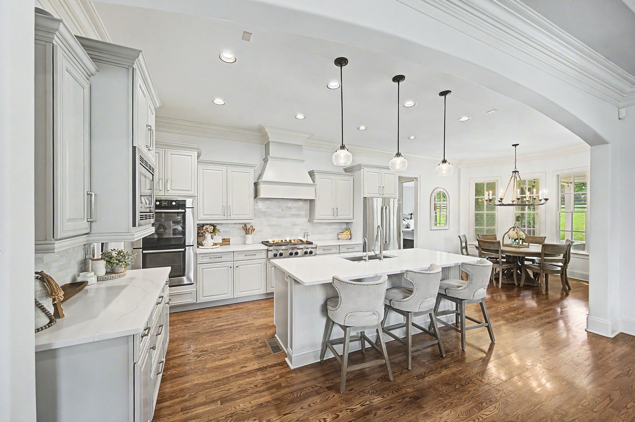 9476 Highland Bend Ct