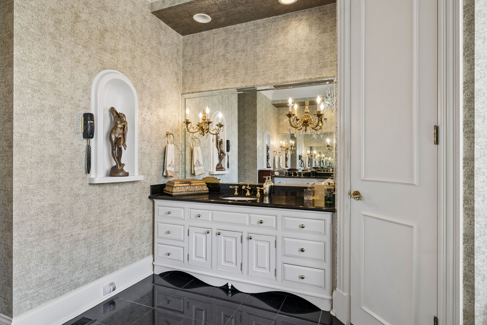 6210 Belle Rive Dr
