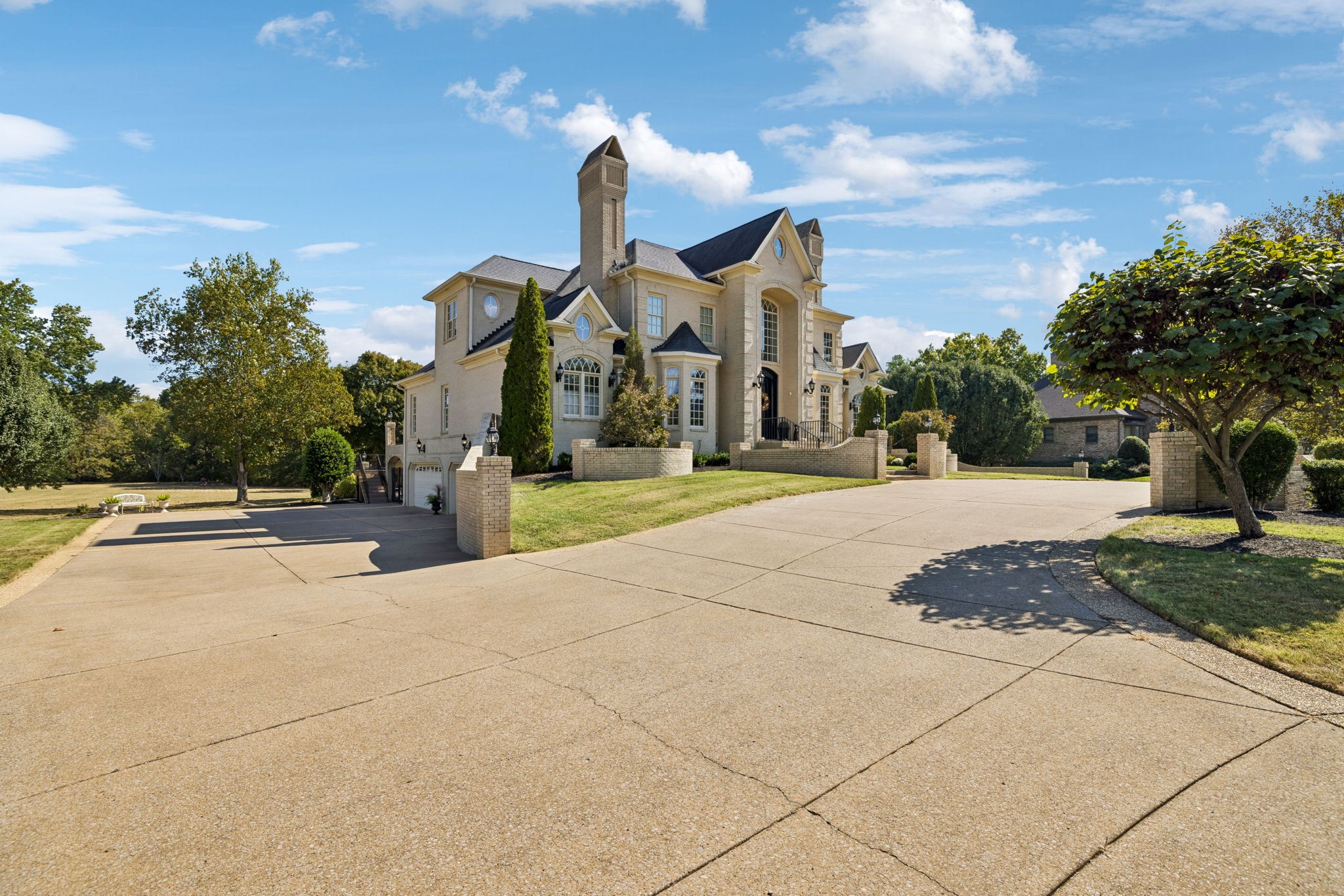 6210 Belle Rive Dr