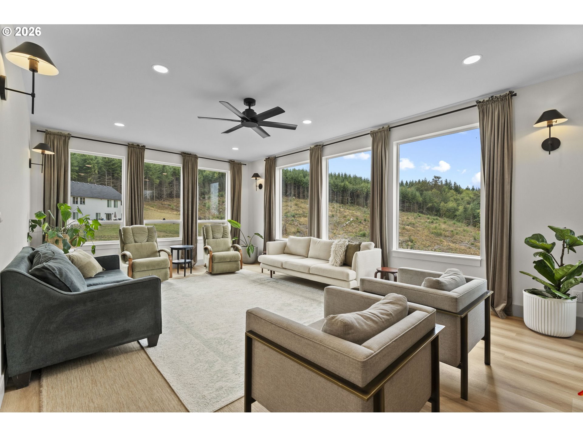 259 S GOBLE CREEK RD
