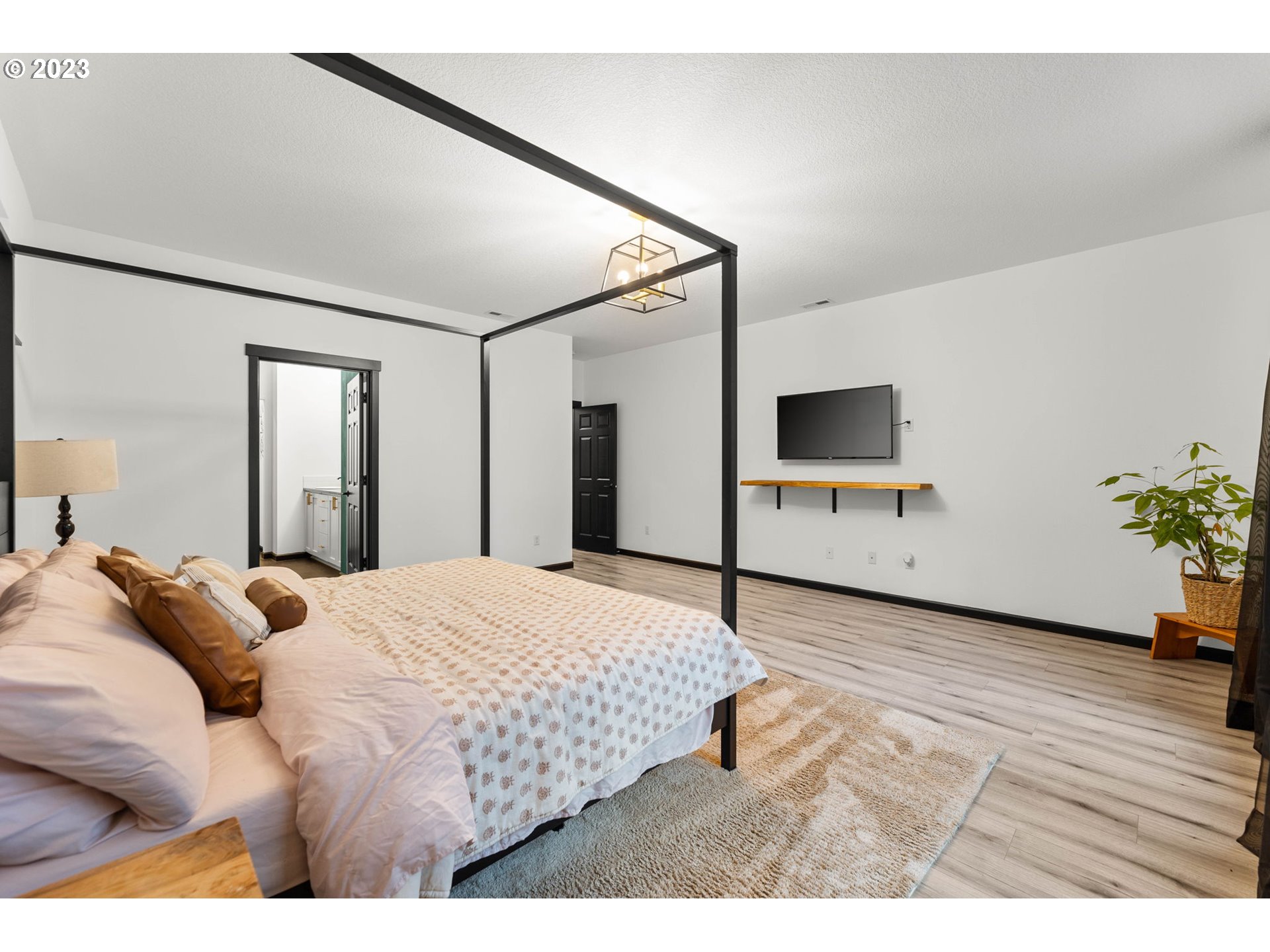 197 IDAHO VIEW RD
