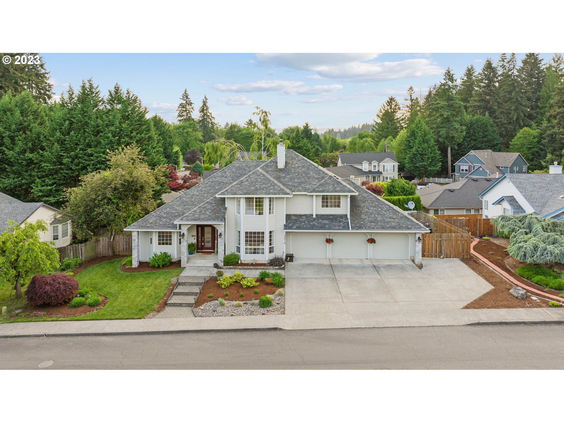 12016 NE 43RD AVE