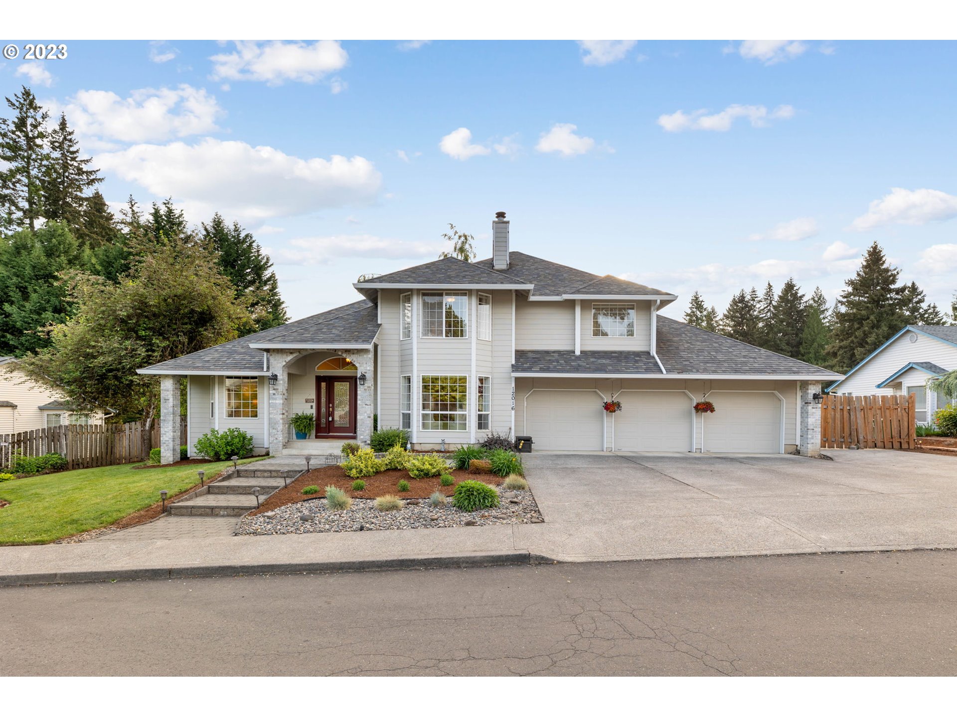 12016 NE 43RD AVE