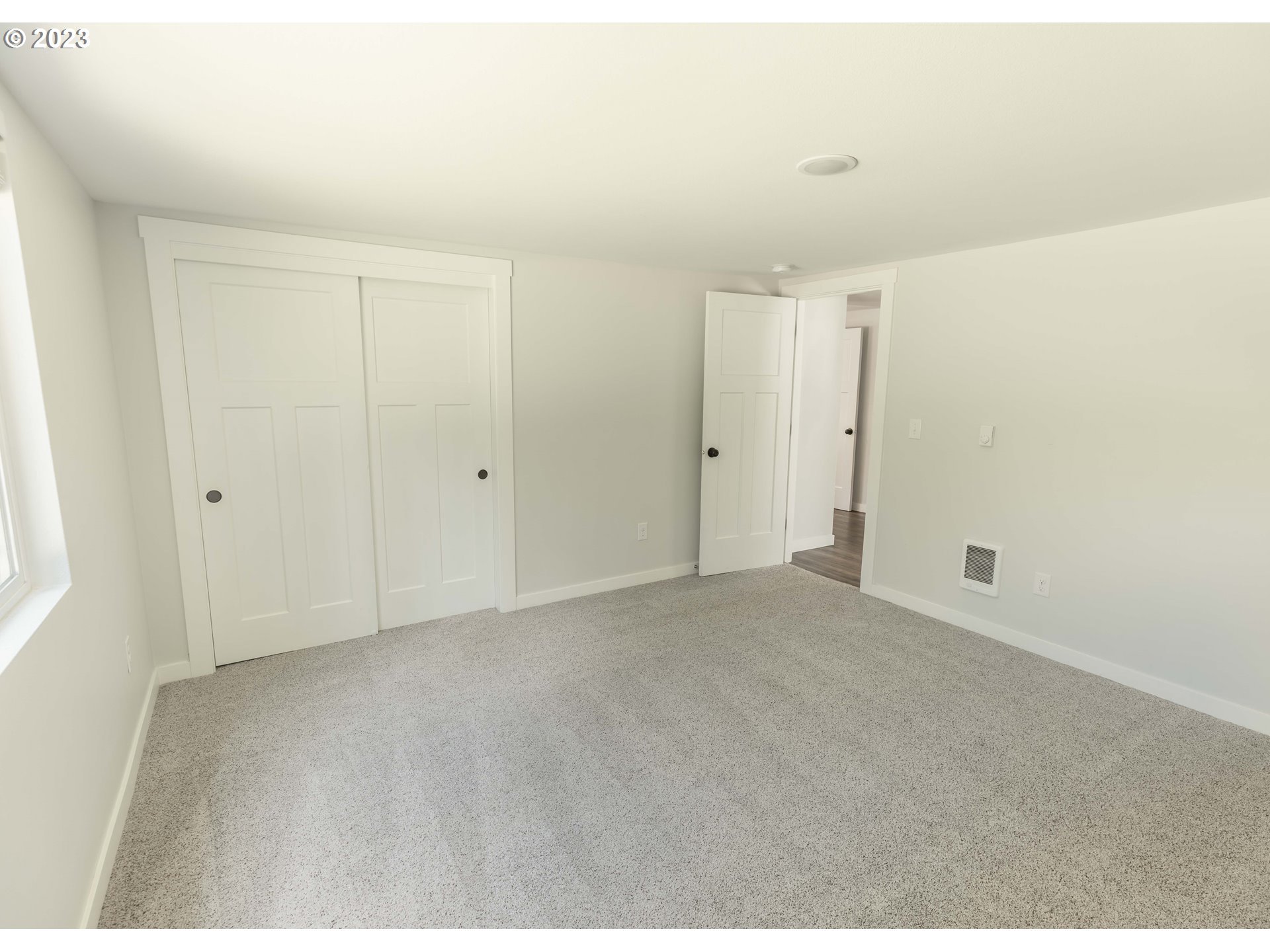 34634 LOUKAS LN