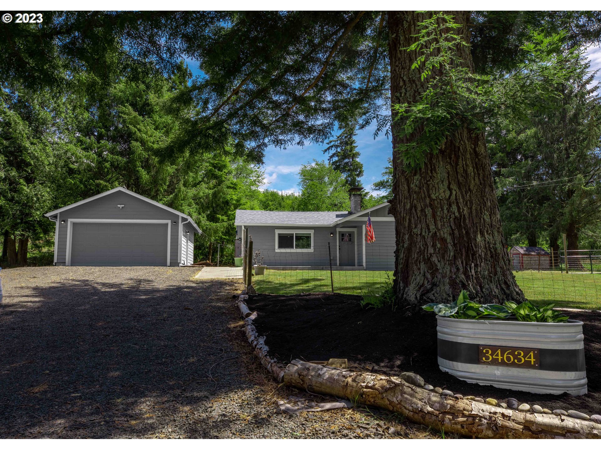 34634 LOUKAS LN