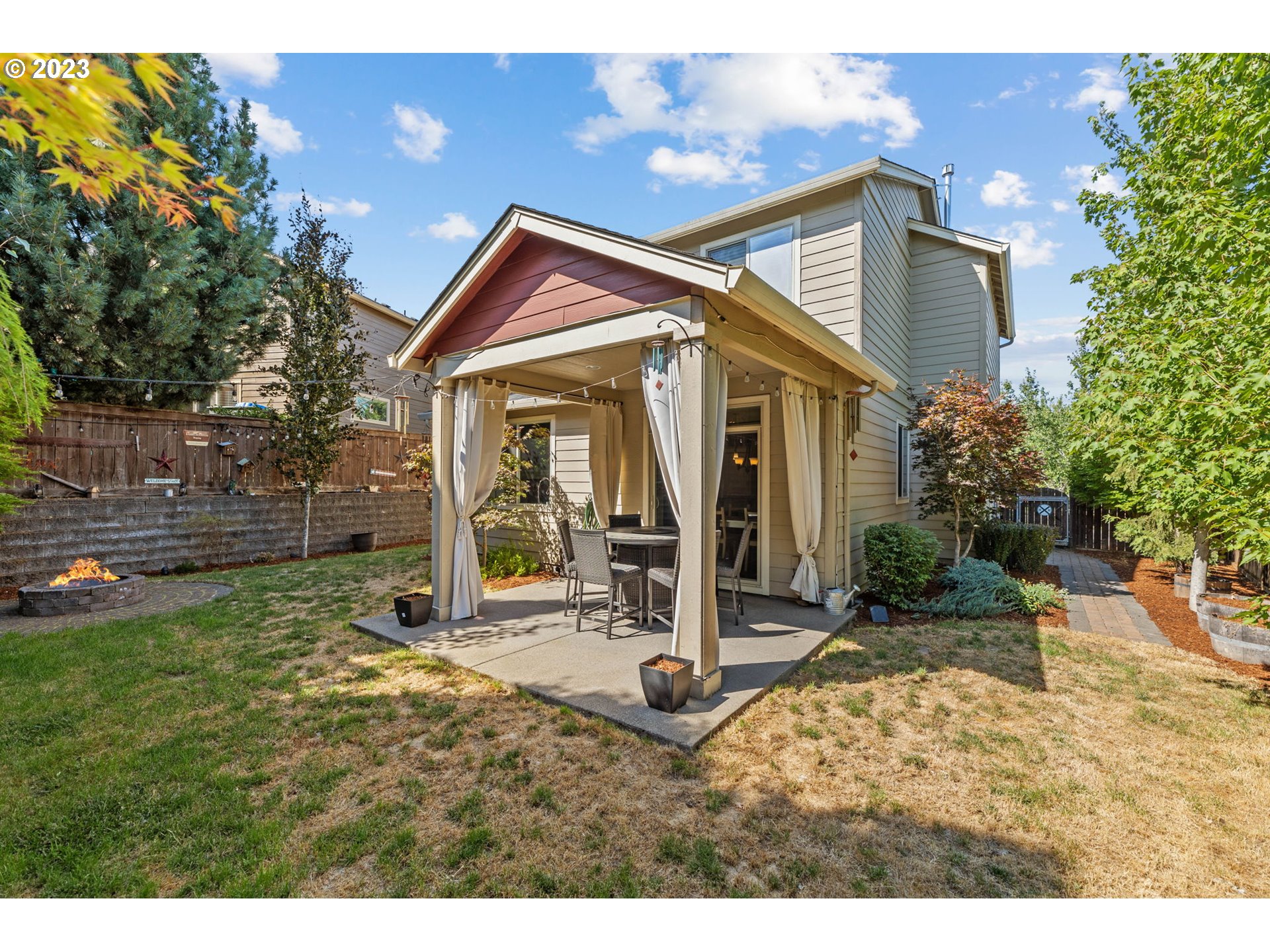 4121 N PIONEER CANYON DR