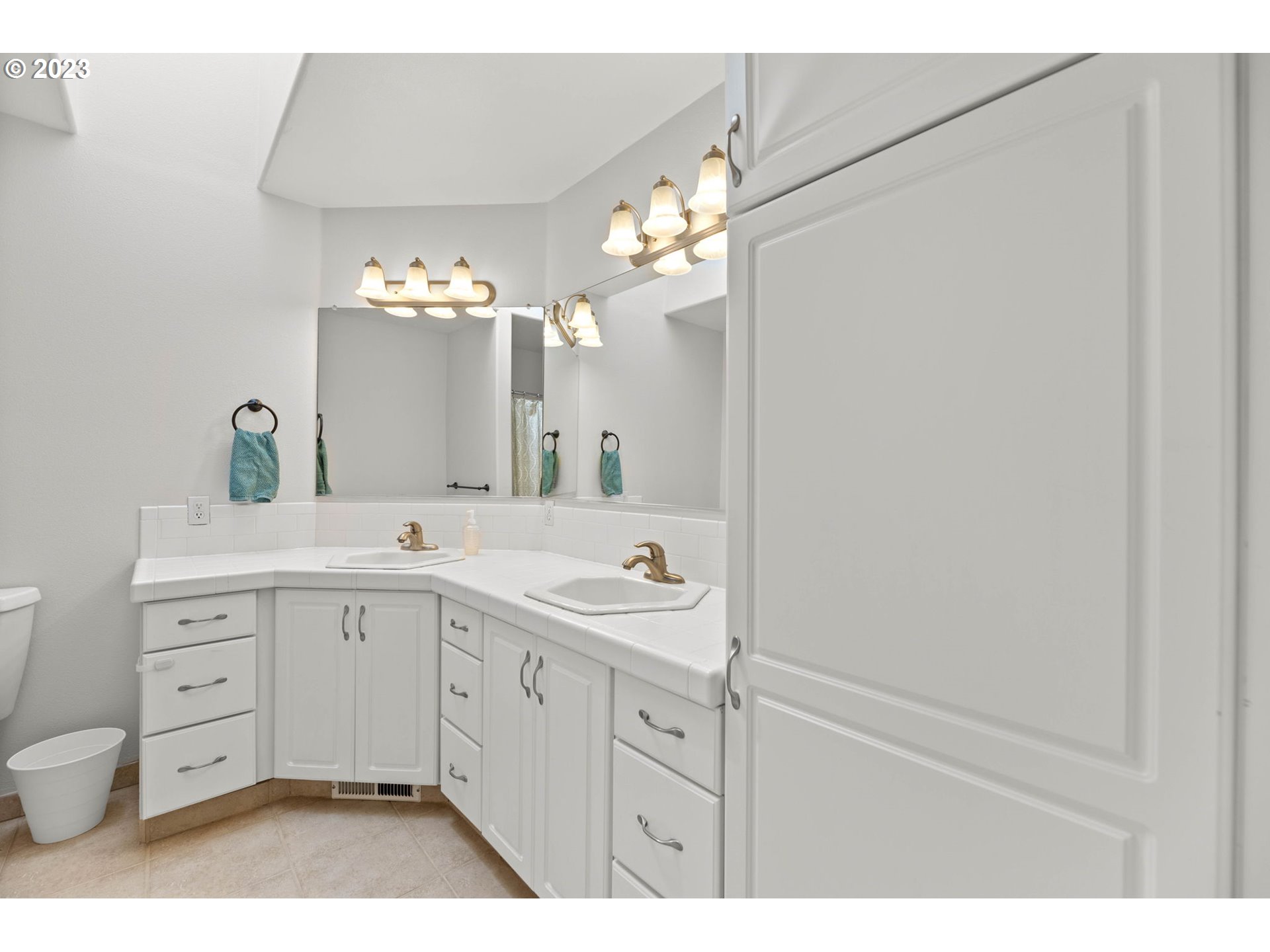 517 NW 90TH ST