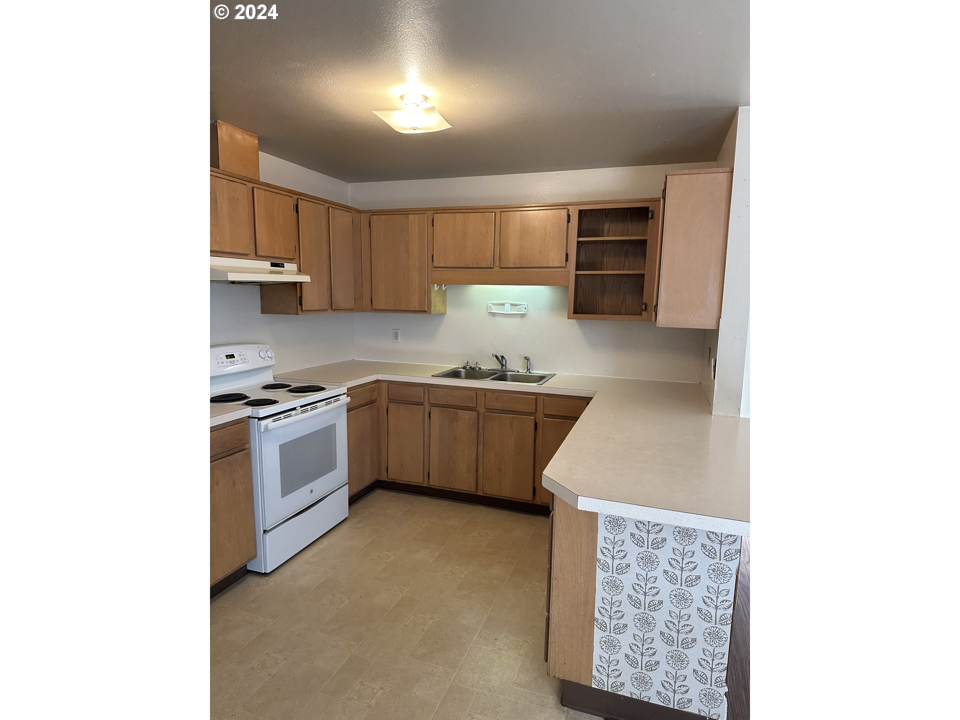 906/908 Pioneer ST