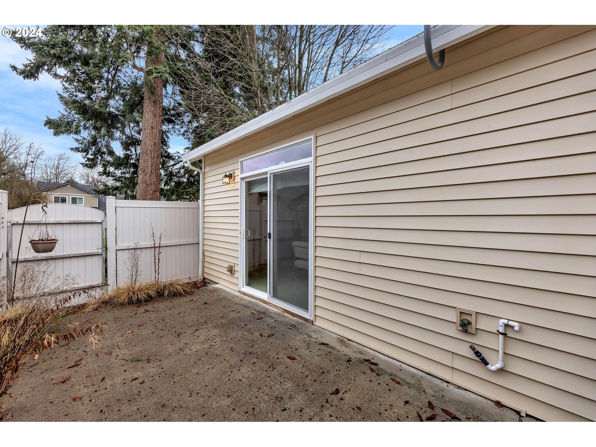 8012 NE 21ST WAY