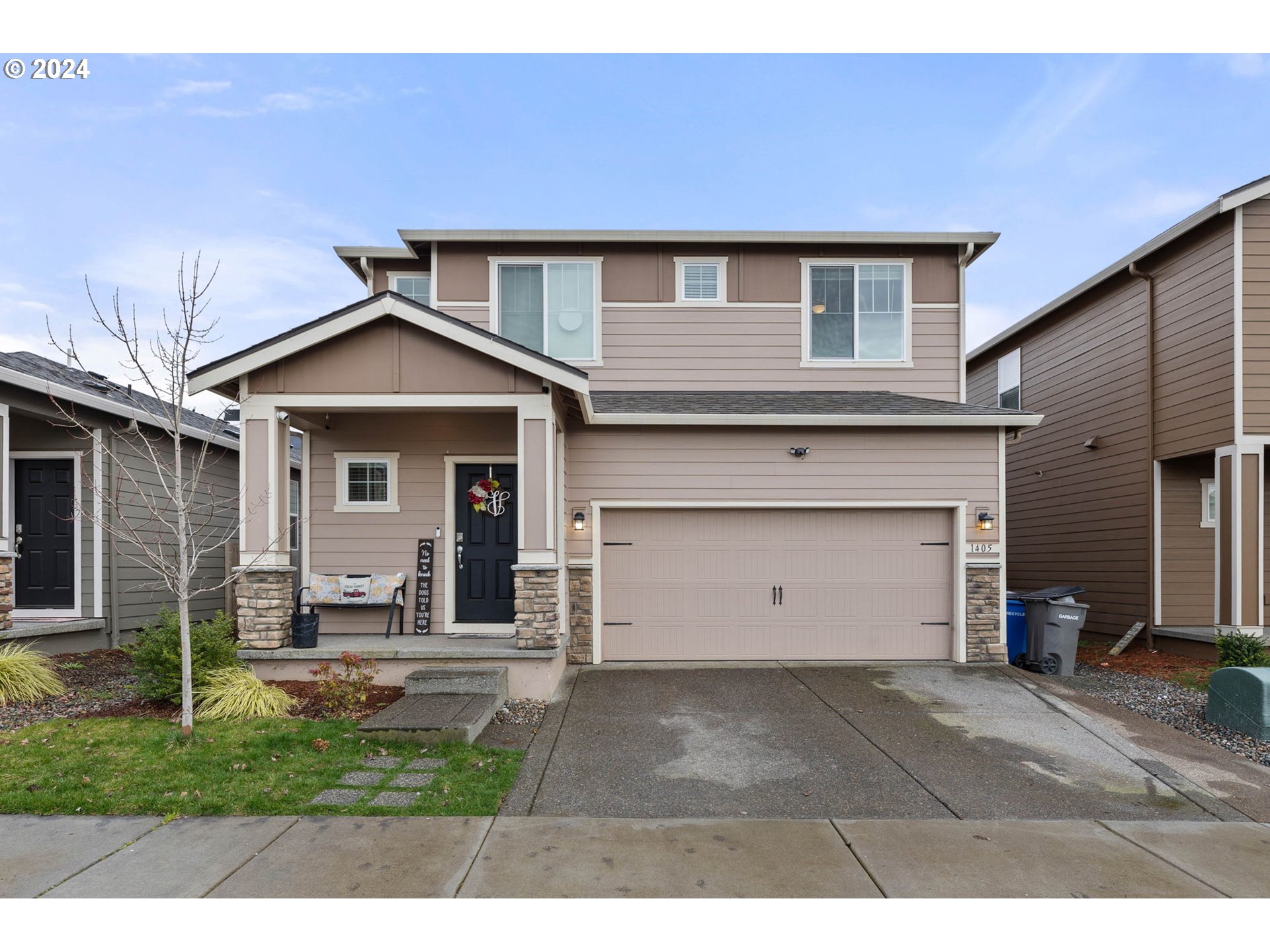 1405 W 15TH AVE
