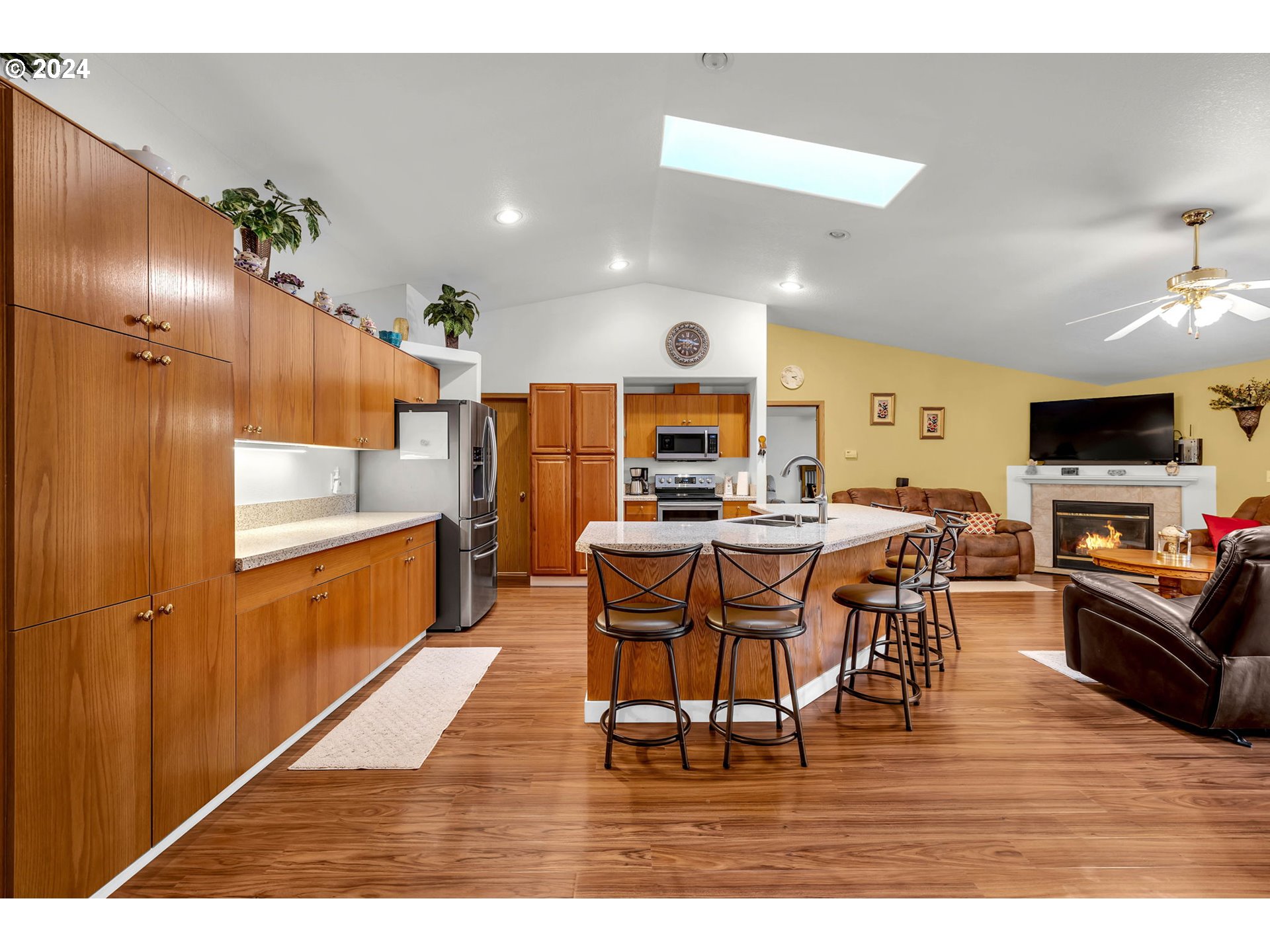 620 NW 18TH ST