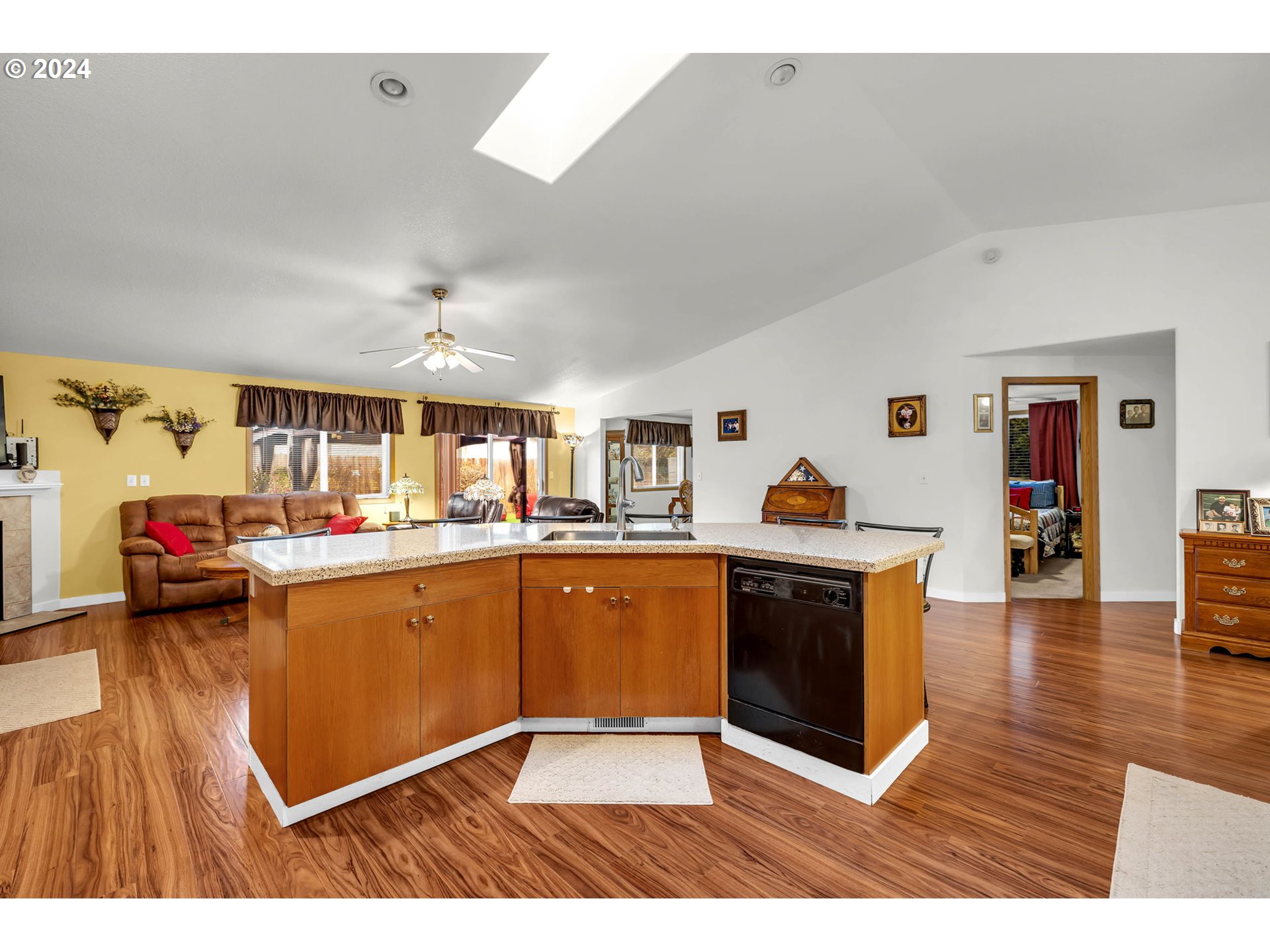 620 NW 18TH ST