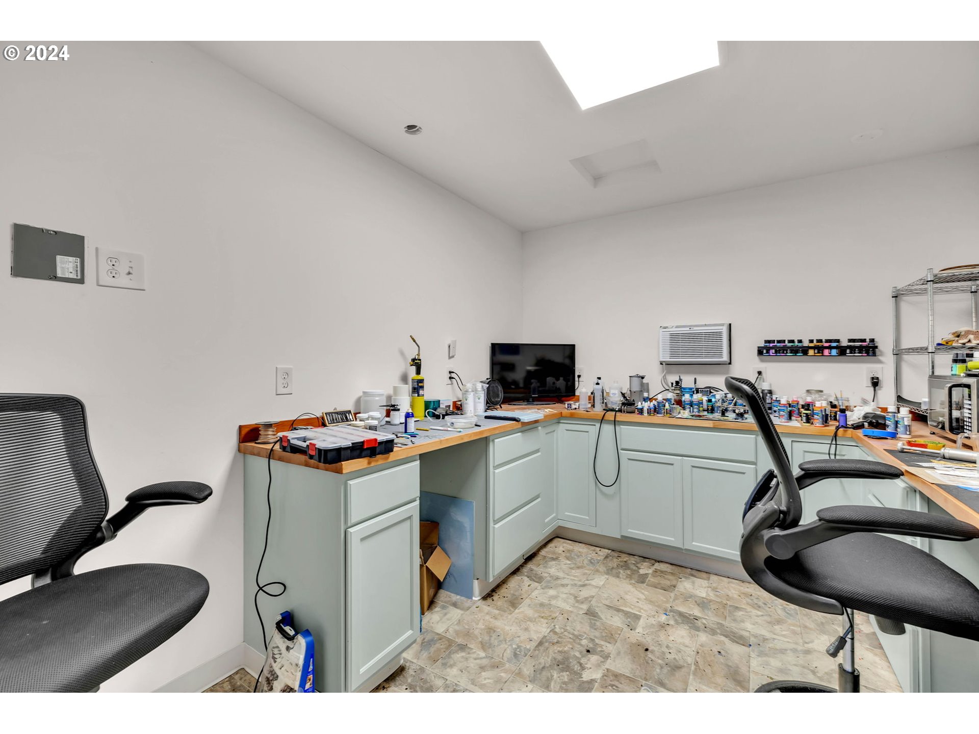 206 MARTIN RD