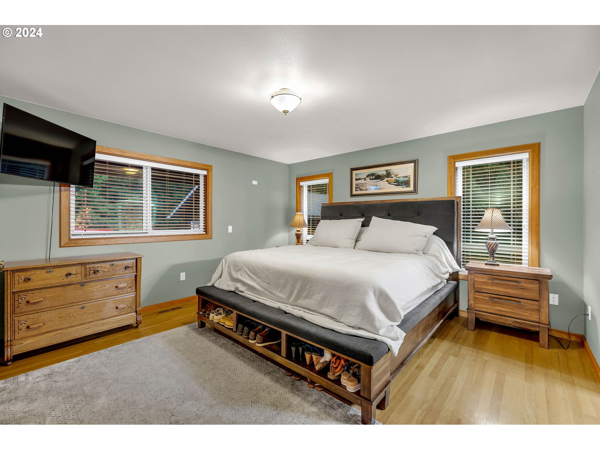 206 MARTIN RD