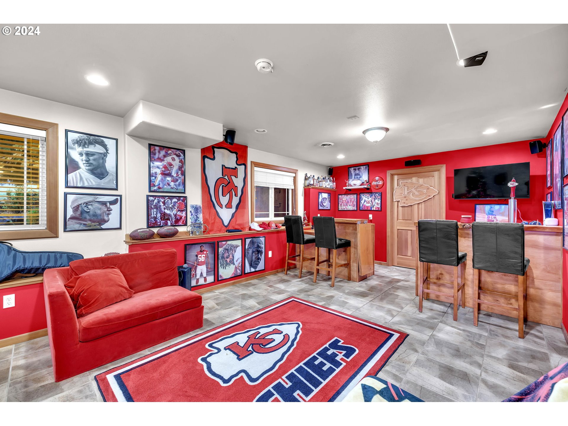 206 MARTIN RD