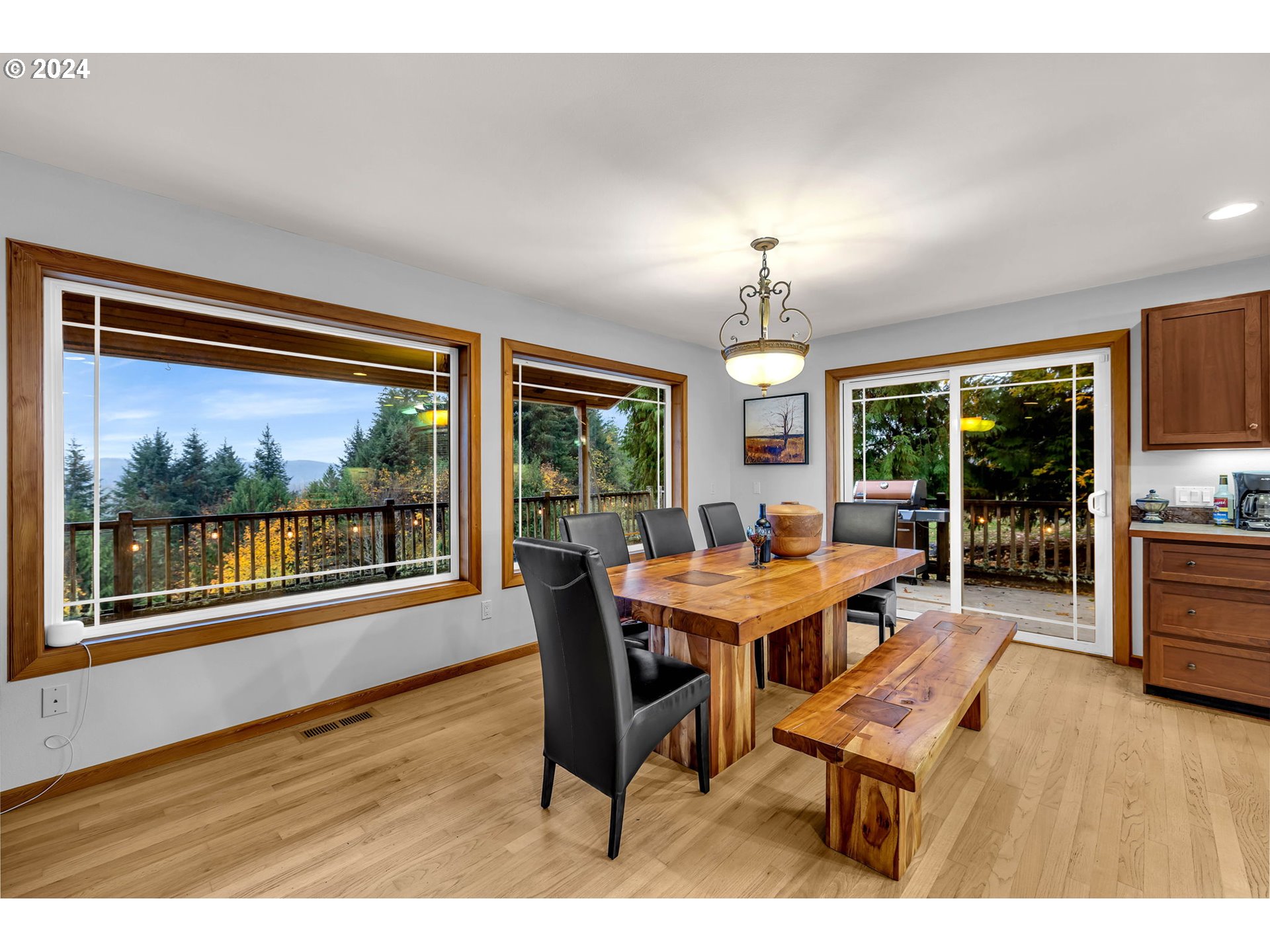 206 MARTIN RD