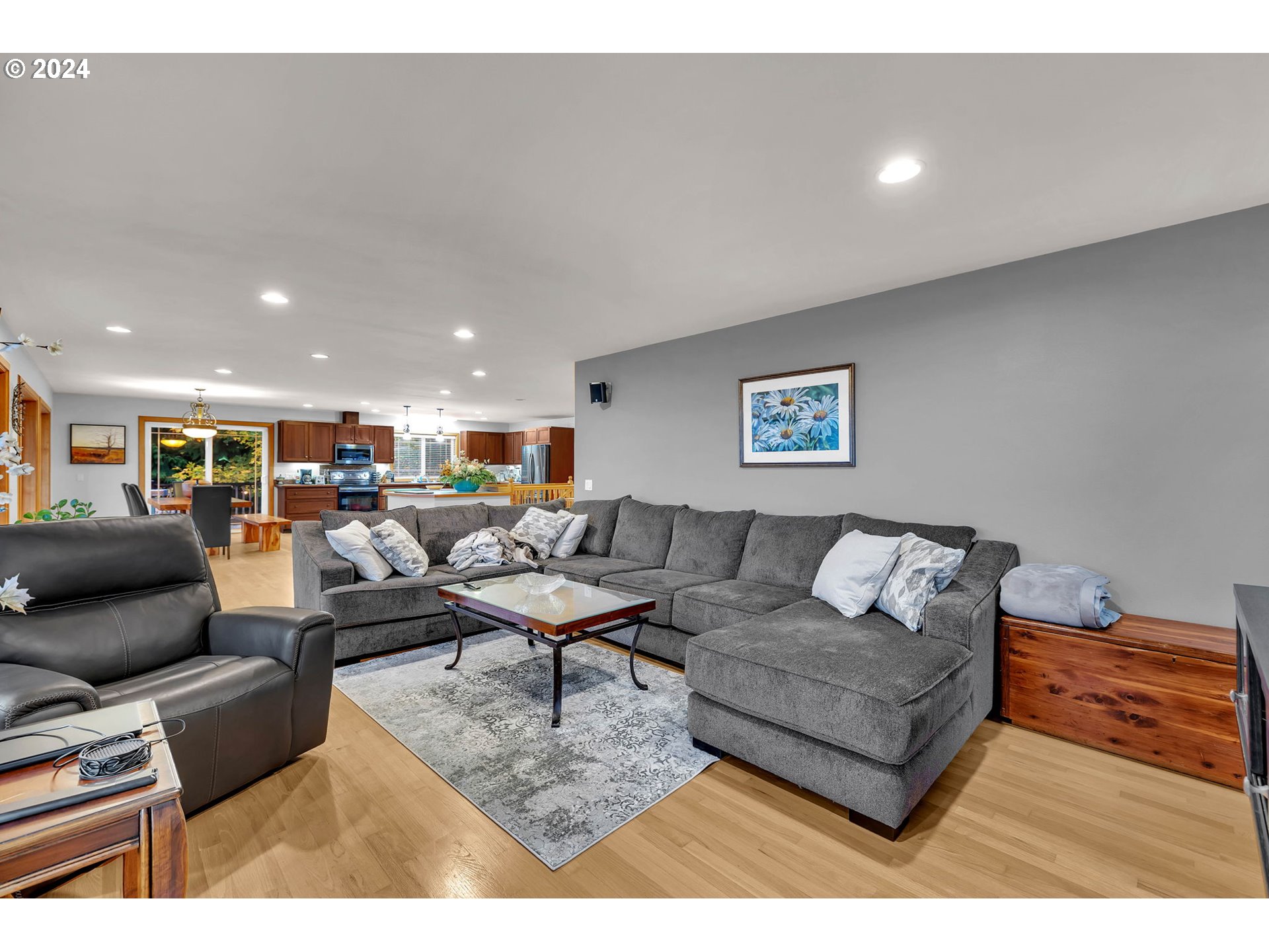 206 MARTIN RD