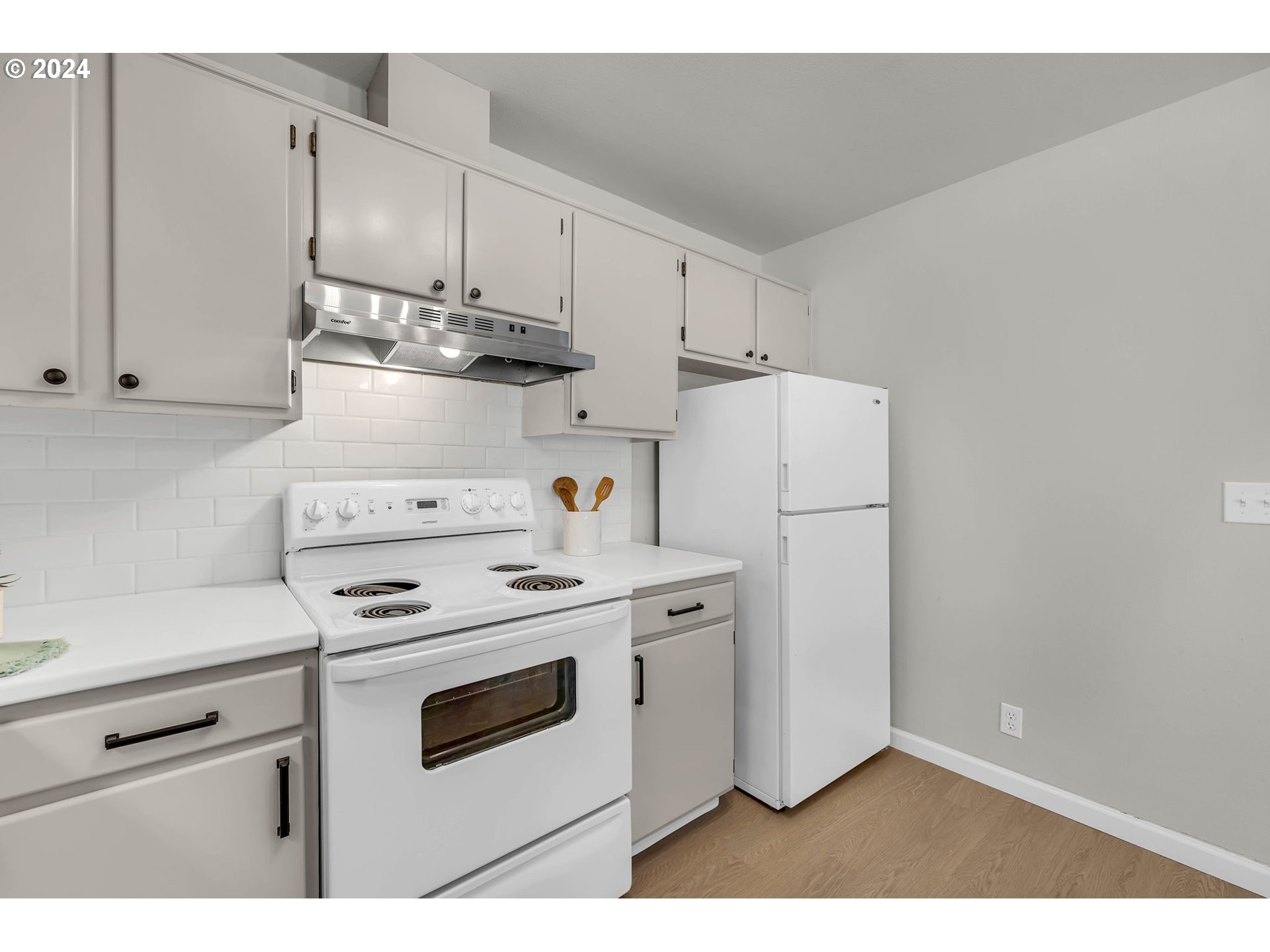 902 Pioneer ST 912
